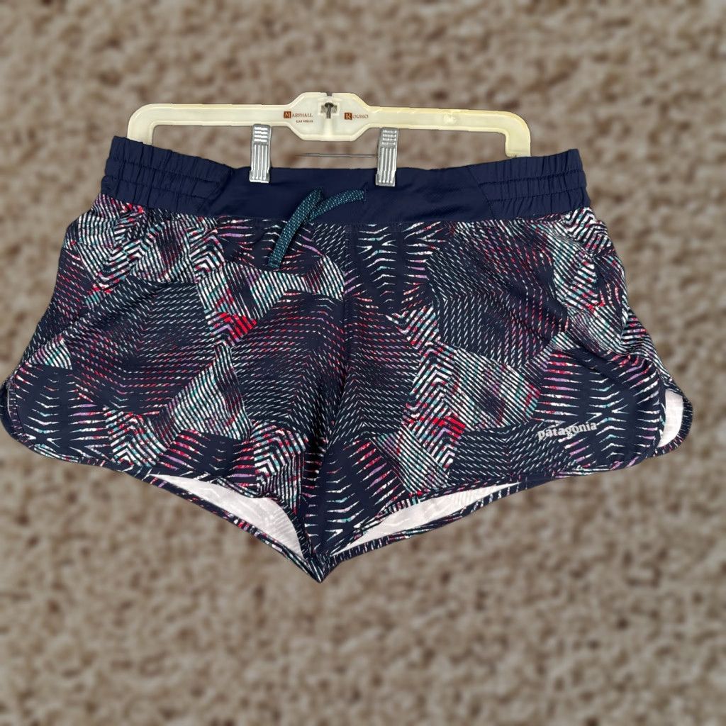 Patagonia Patagonia Shorts Women Medium Blue Nine Trails Shorts 5" Polyester Blend 57622 - Womens, Shorts, Medium, Blue, Polyester Blend, Patagonia, 57622 Size 32" / US 10 / IT 46 - 1 Thumbnail
