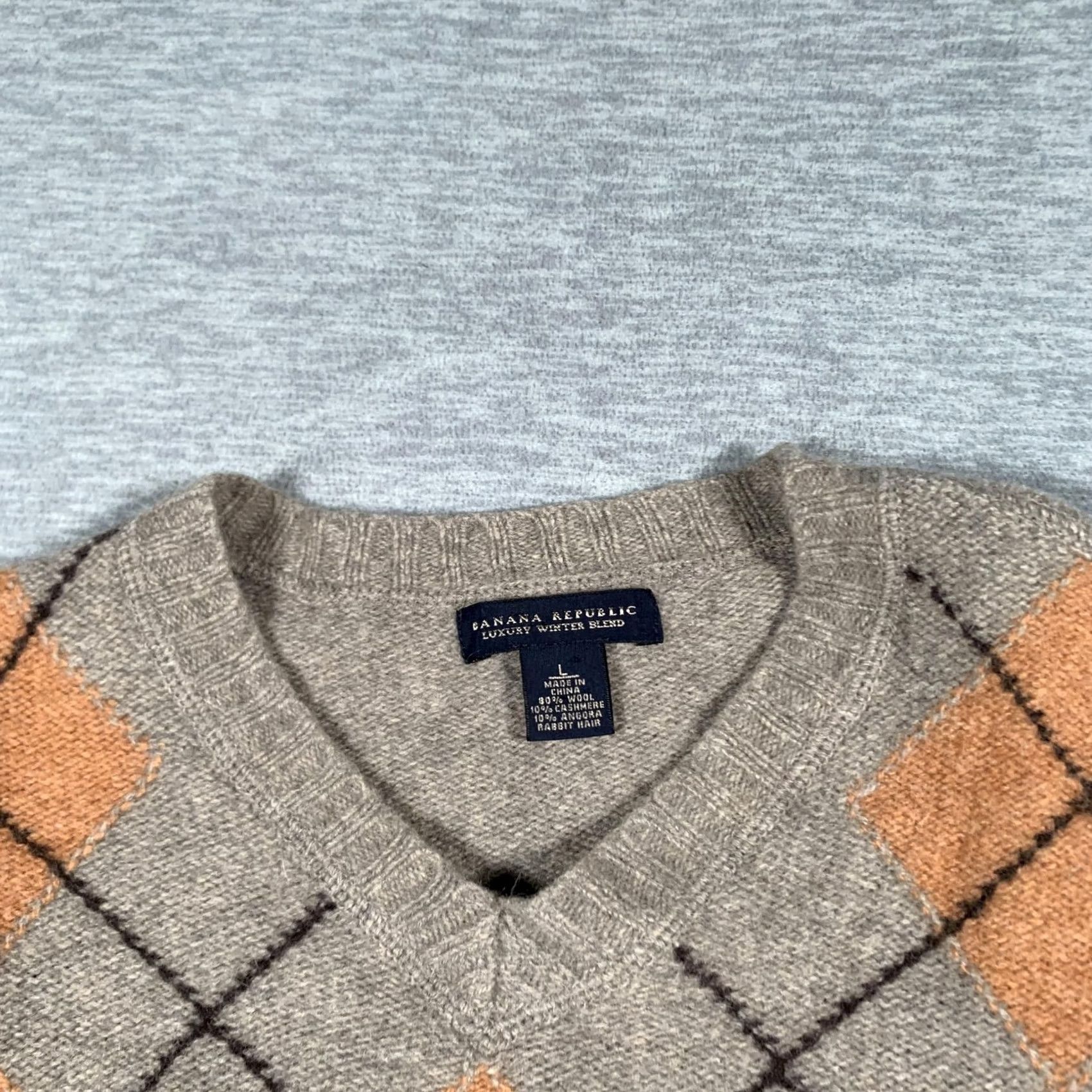 Banana Republic Banana Republic Sweater Mens Large Gray Orange Argyle Wool Blend Pullover Size US L / EU 52-54 / 3 - 4 Thumbnail