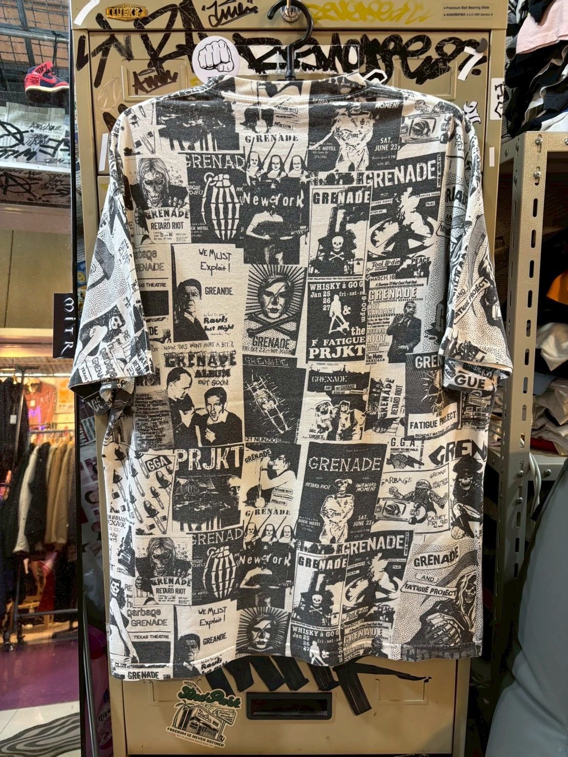 Vintage Vintage Grenade Punk 90’s Size US XL / EU 56 / 4 - 6 Thumbnail