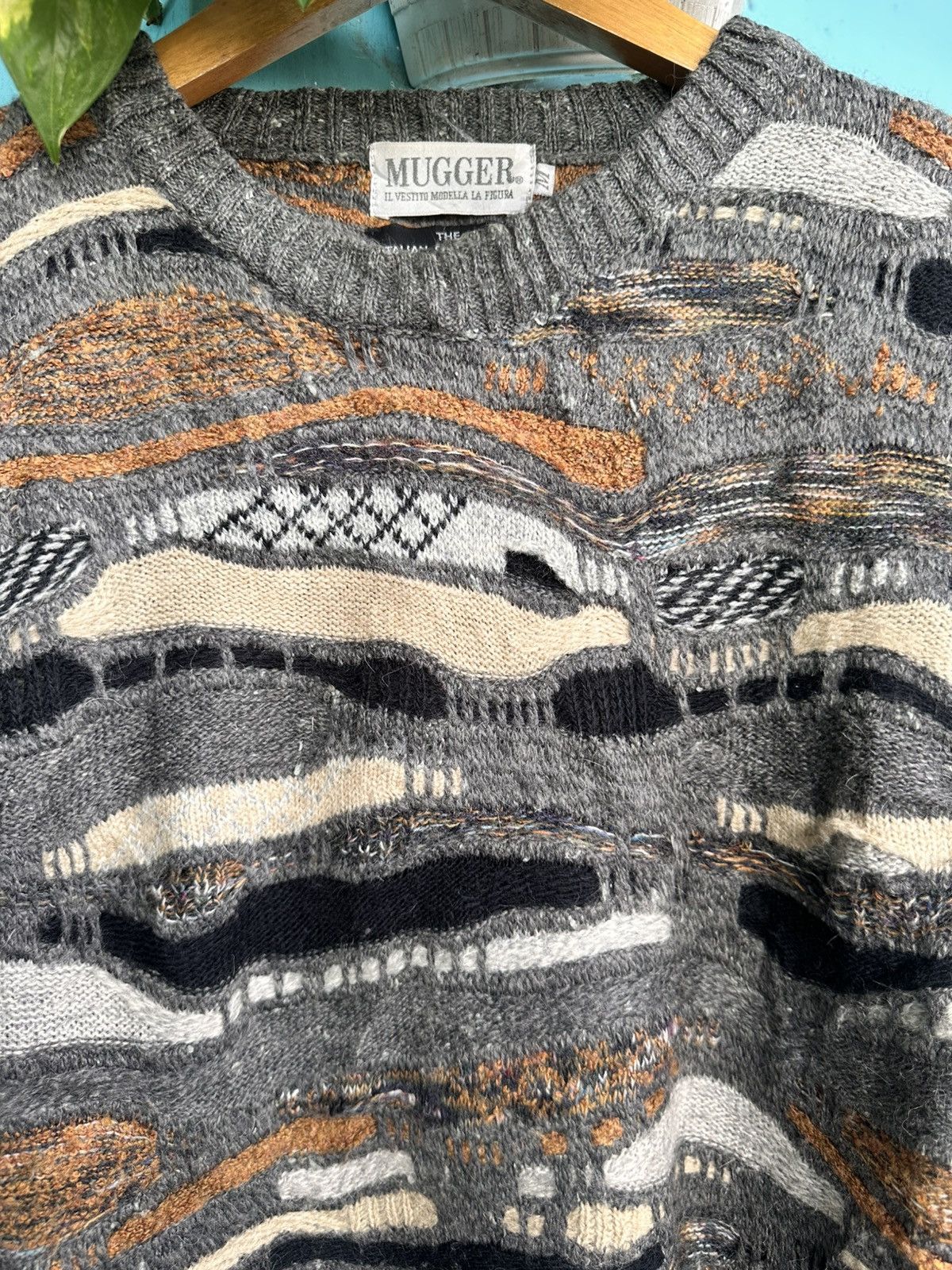 Coogi × Designer × Vintage Vintage Mugger Knitwear Italian Sweater Size US M / EU 48-50 / 2 - 3 Thumbnail