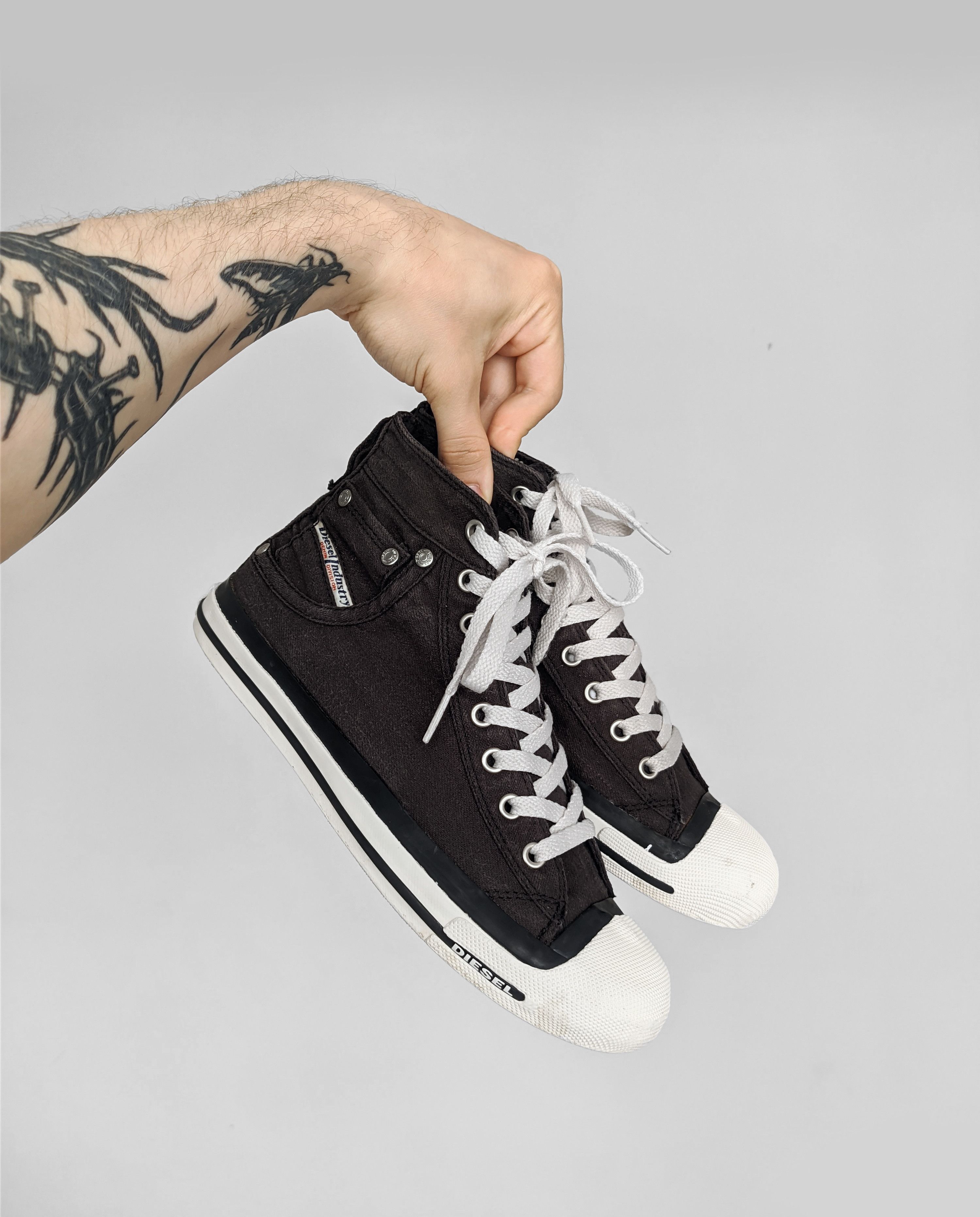Diesel × Vintage Vintage diesel hi top sneakers avant garde cotton Size US 9 / IT 39 - 1 Thumbnail