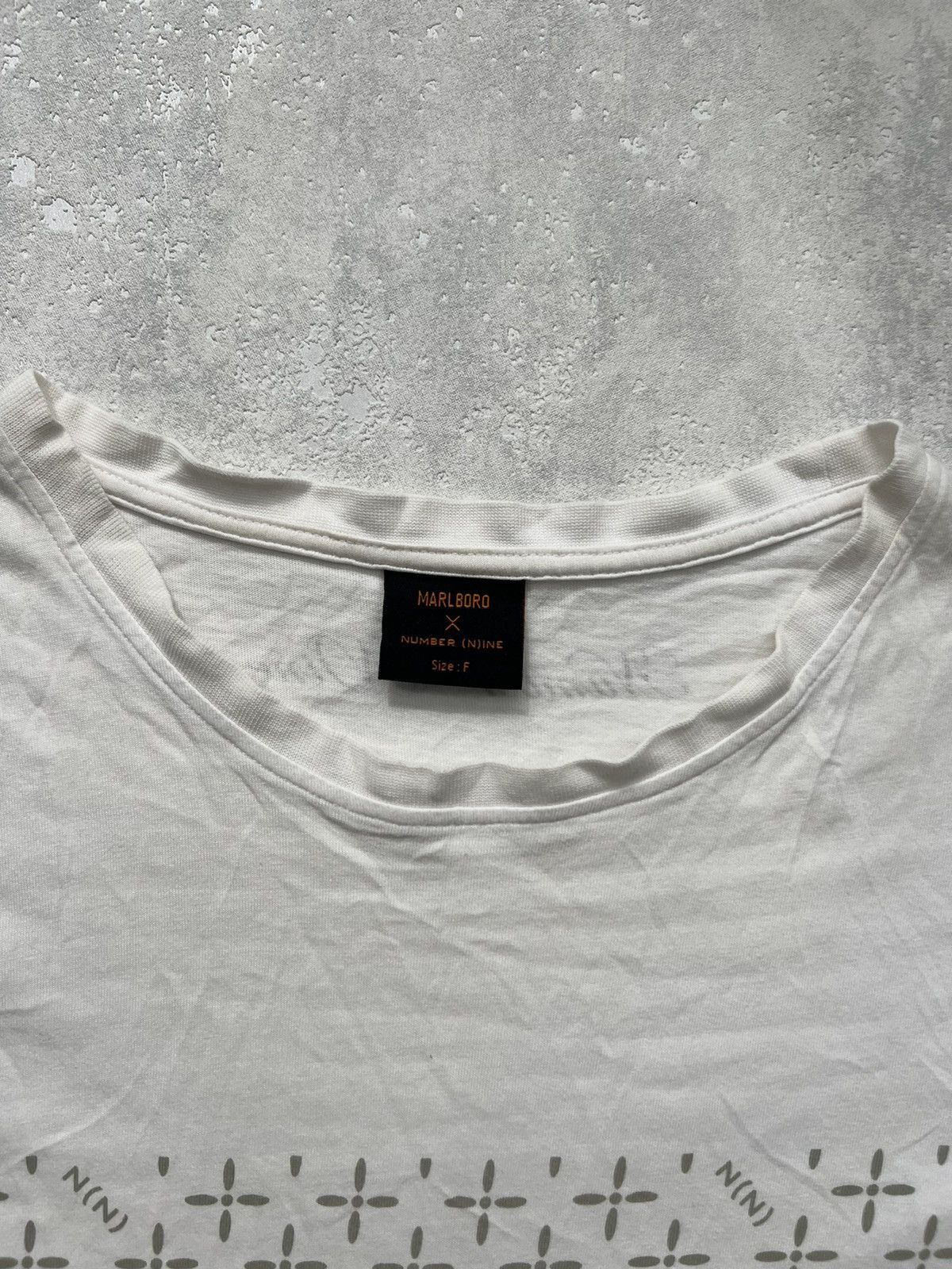 Number (N)ine 00's NUMBER NINE X MARLBORO RARE Y2K BIG LOGO TEE Size US M / EU 48-50 / 2 - 4 Thumbnail