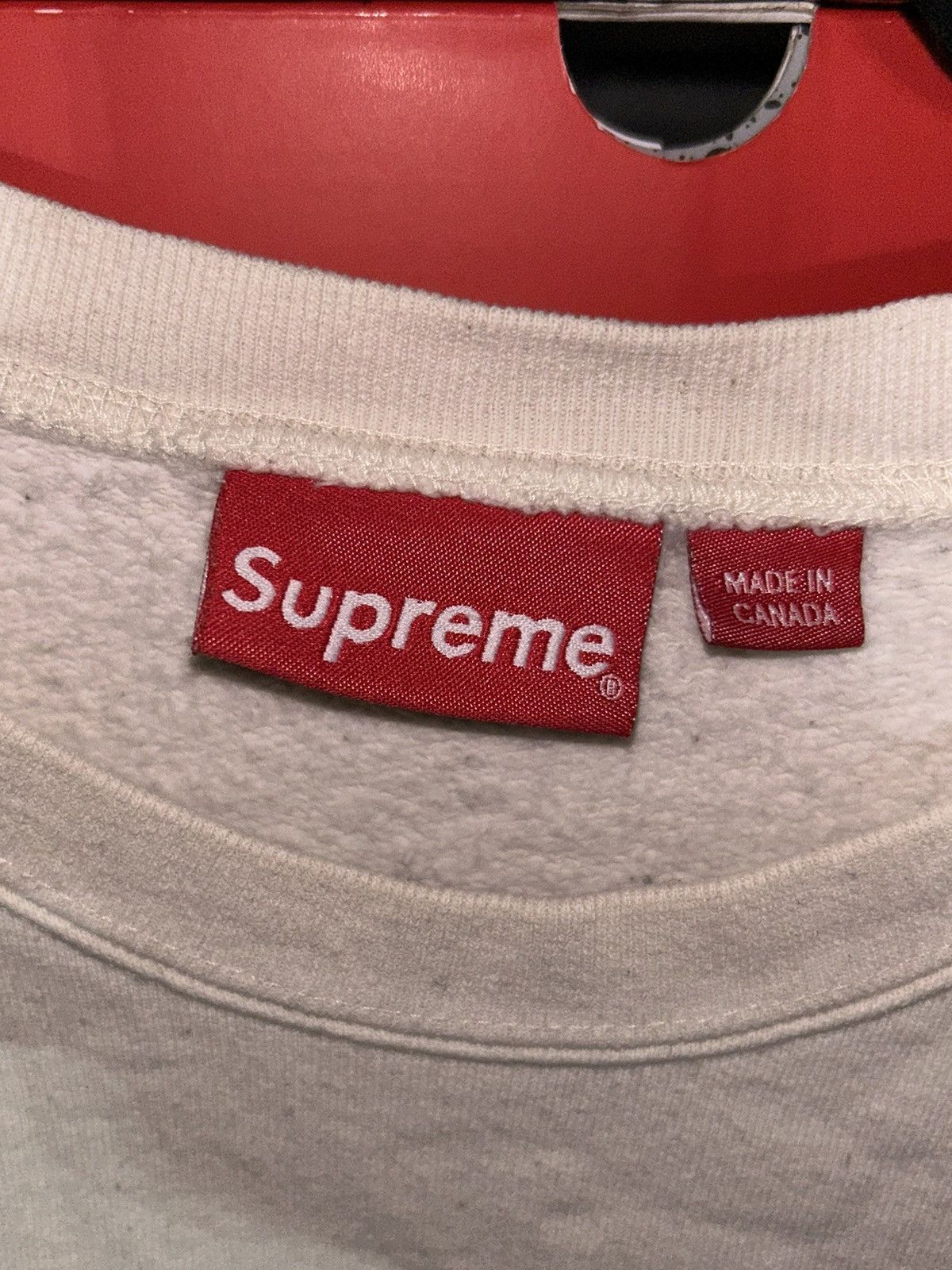 Supreme Supreme Cutout Logo Crewneck Sweatshirt SS20 size XL Size US XL / EU 56 / 4 - 4 Thumbnail