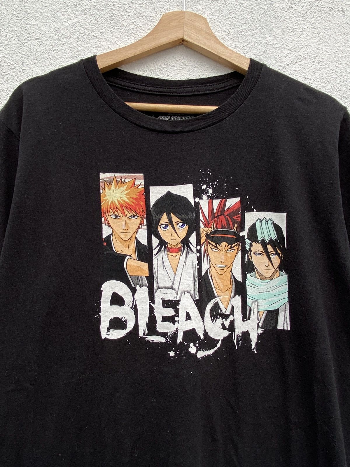 Anime Anime Bleach Ichigo Rukia Renji Byakuya Size US M / EU 48-50 / 2 - 2 Thumbnail
