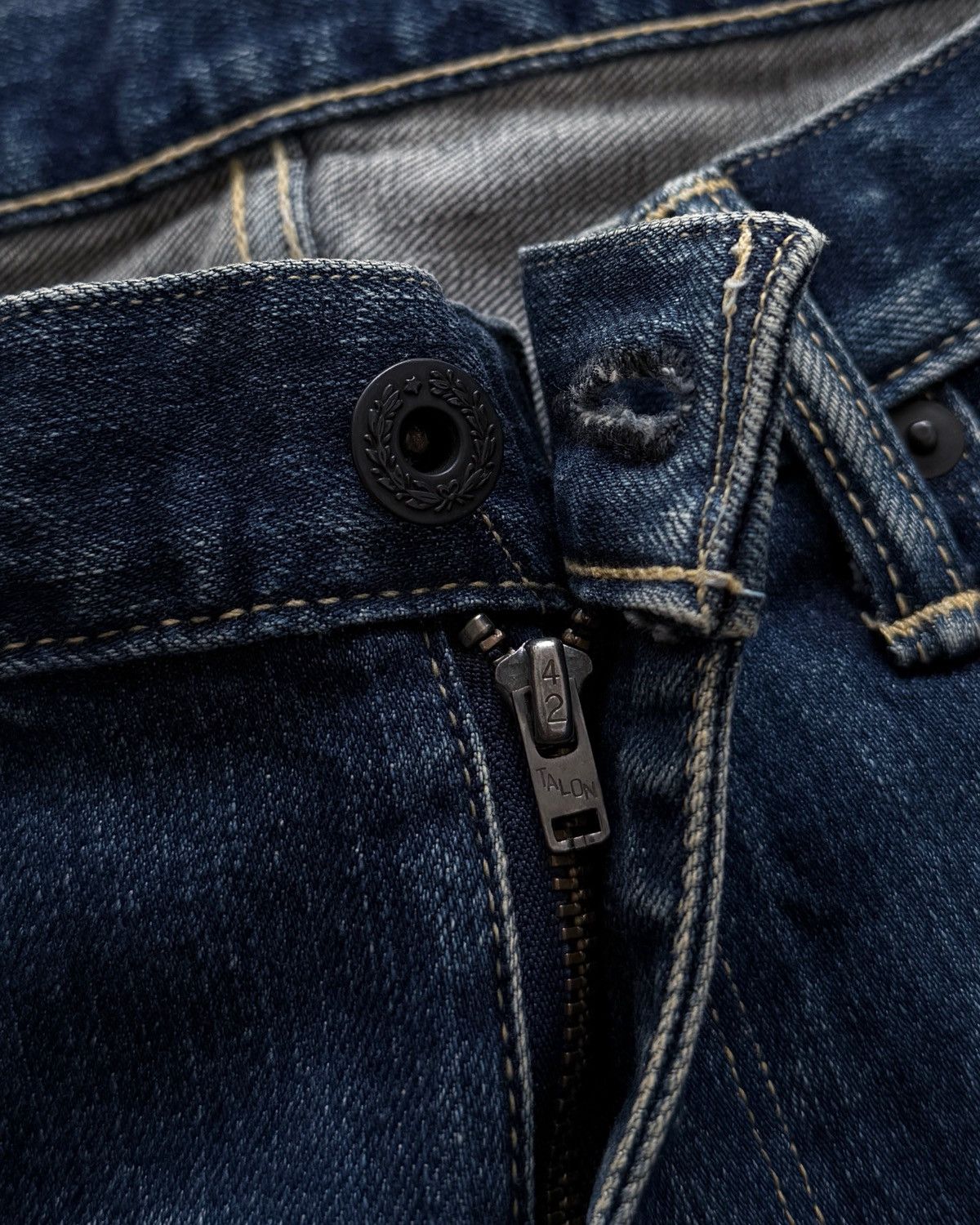 KURO KURO RED SELVEDGE DENIM Size US 32 / EU 48 - 2 Thumbnail