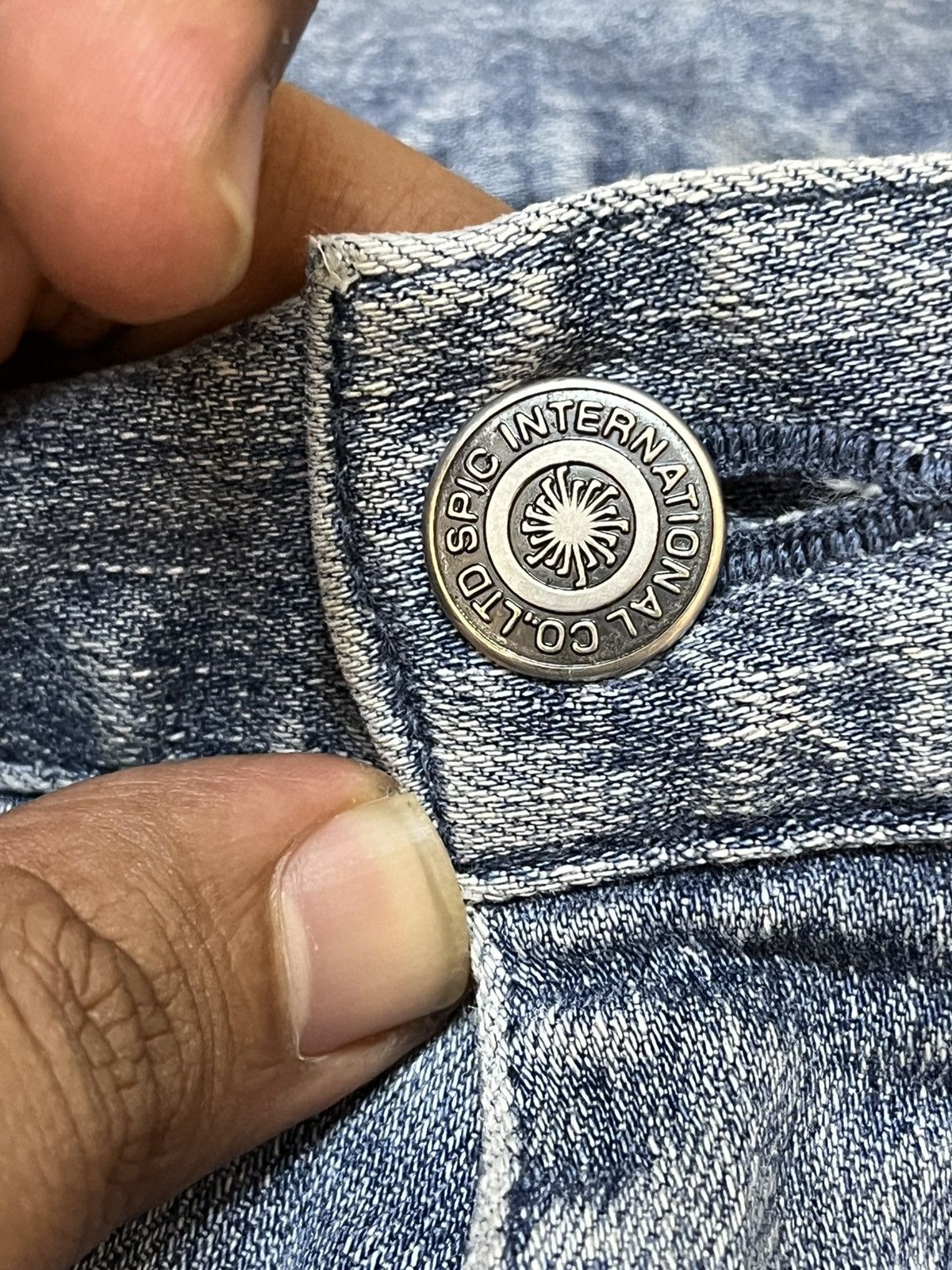 Le Grande Bleu (L.G.B.) × Tornado Mart Vintage Tornado Mart Flare Whiskers Faded Grunge Denim Size US 31 - 10 Thumbnail