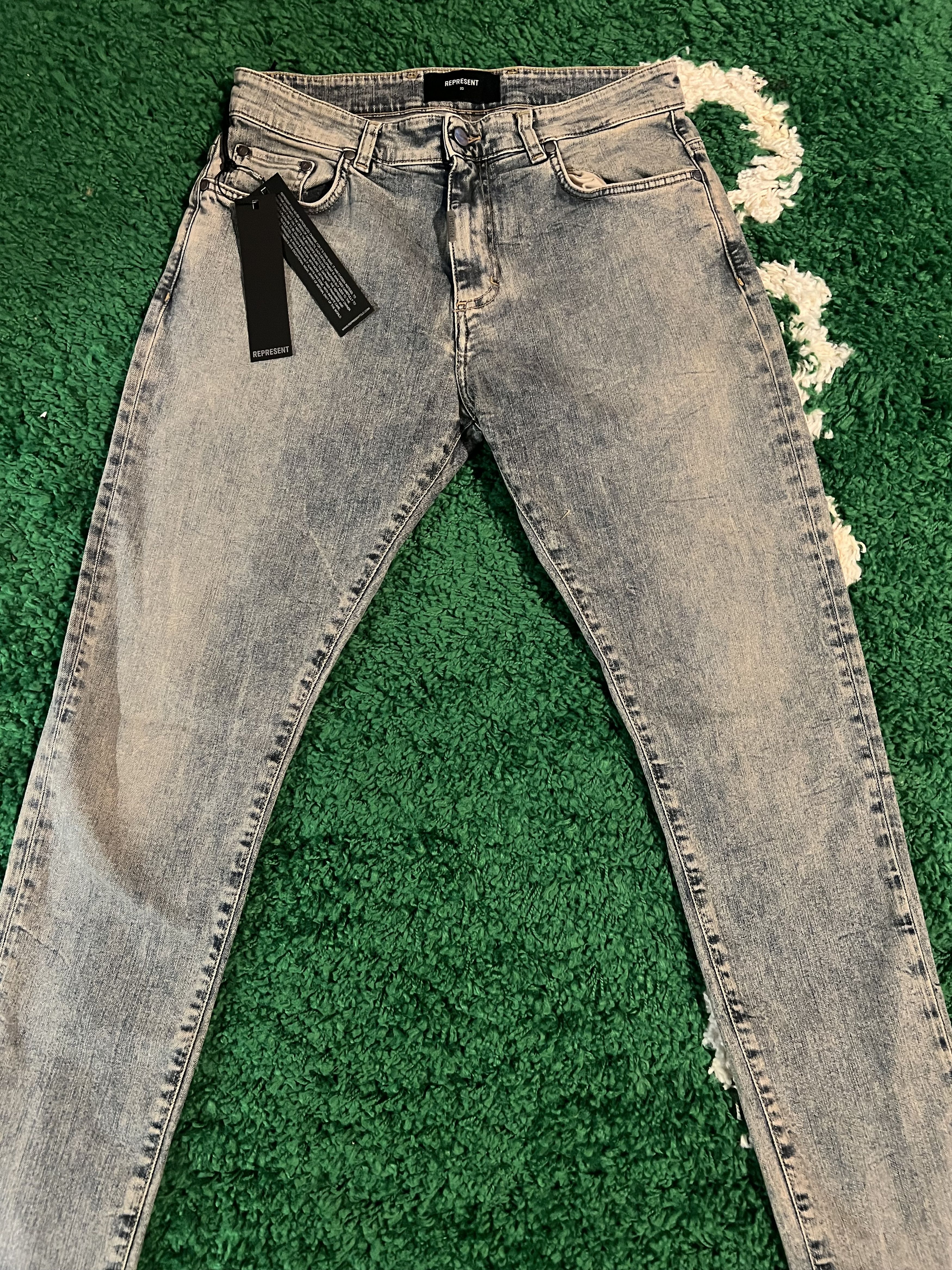 Represent Clo. REPRESENT Essintial Denim Blue Cream W33 NEW Size US 33 - 1 Thumbnail