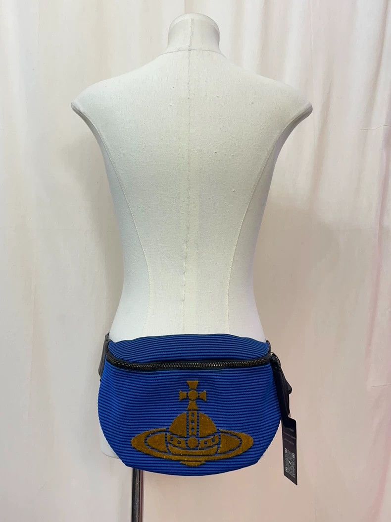 Vivienne Westwood Vivienne Westwood size os A waist bag and a breast bag Size ONE SIZE - 3 Thumbnail