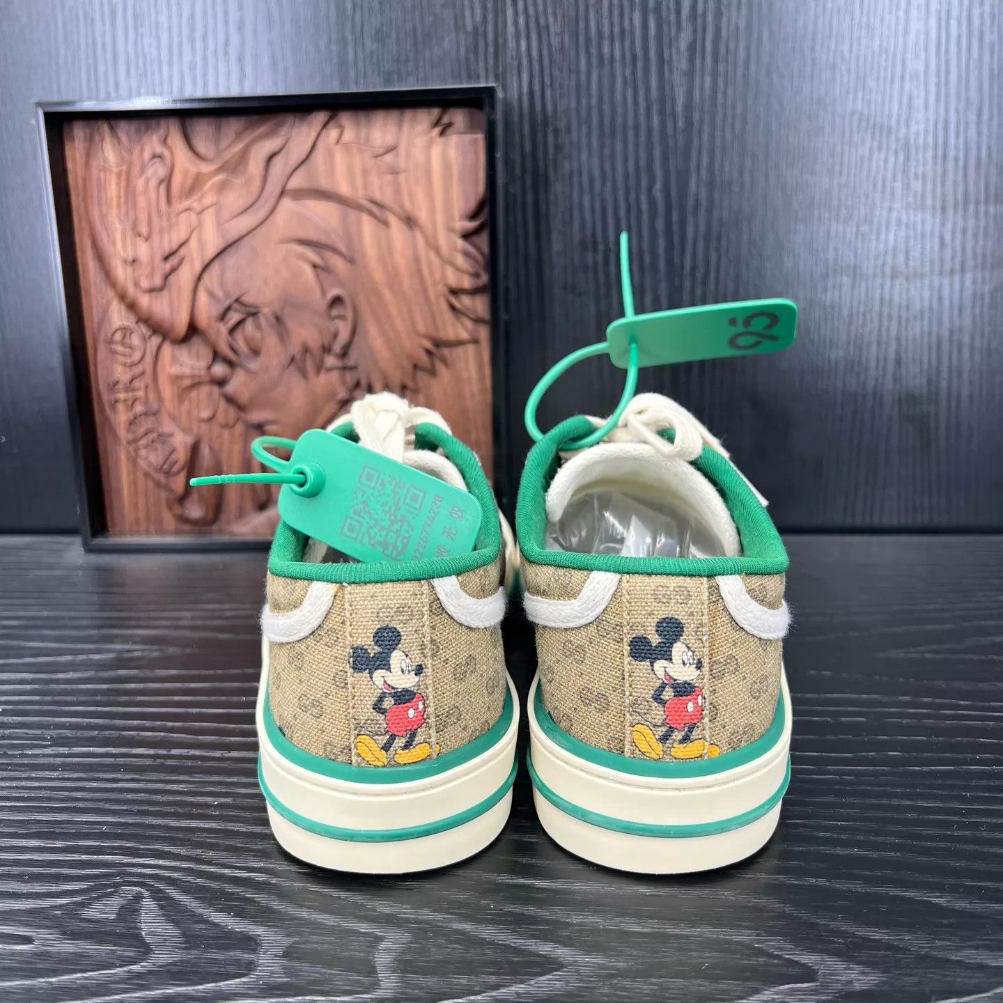 Gucci Gucci 1977 Disney Brown 37W Women's Near New Size US 6.5 / IT 36.5 - 8 Thumbnail