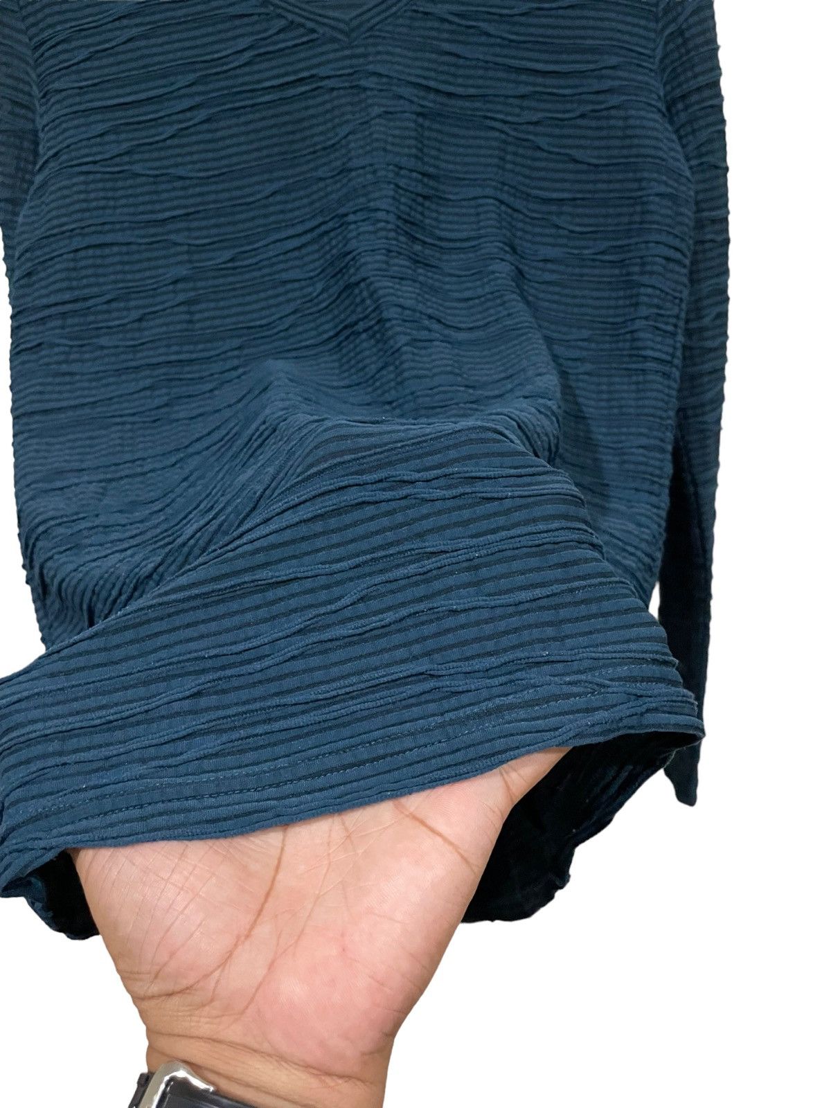 Japanese Brand Tornado Mart Pleated Wave Art Longsleeve Shirts Size US M / EU 48-50 / 2 - 20 Thumbnail