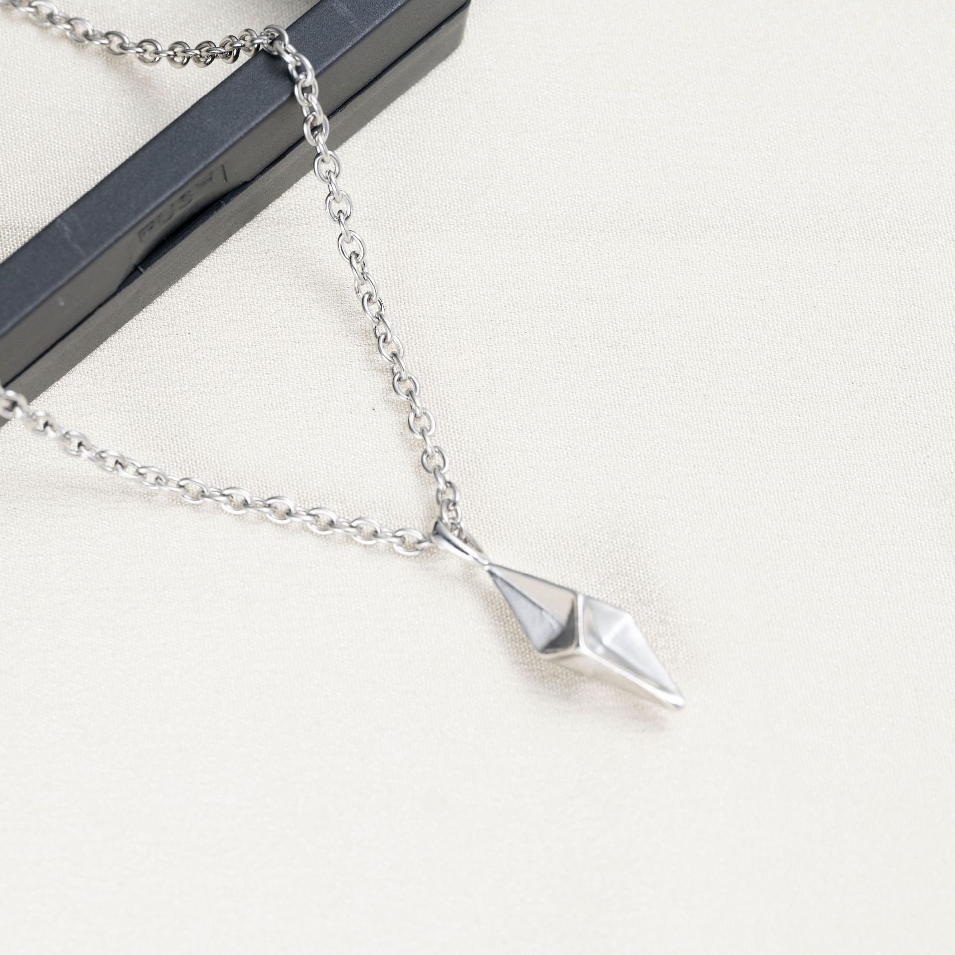 Other New Trend STEAL! Y2K Chains Necklace Chain Size ONE SIZE - 3 Thumbnail
