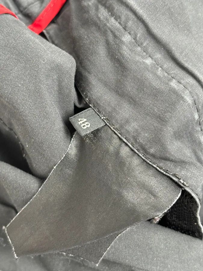 Prada 2000s Prada Black Nylon Cargo Pants with Zip-Off Leg Openings Size US 30 / EU 46 - 11 Thumbnail