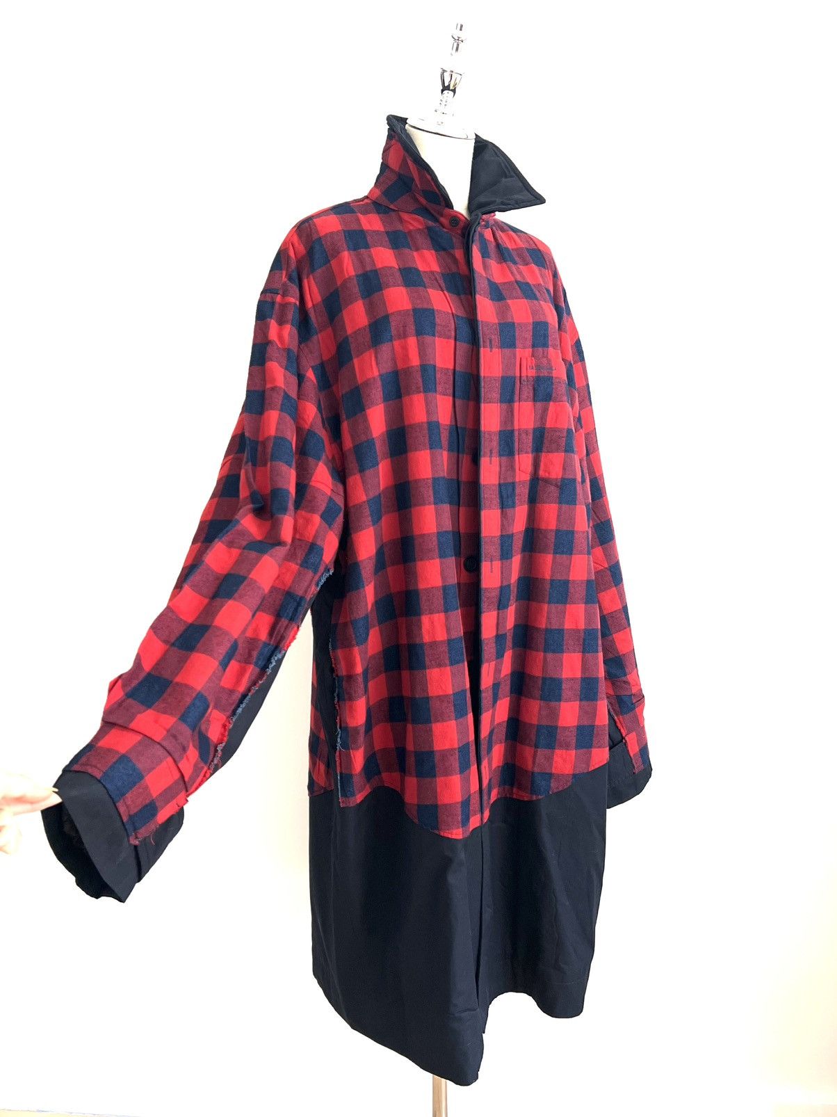 Balenciaga oversize coat Balenciaga ss 2022, new Size XS / US 0-2 / IT 36-38 - 2 Thumbnail