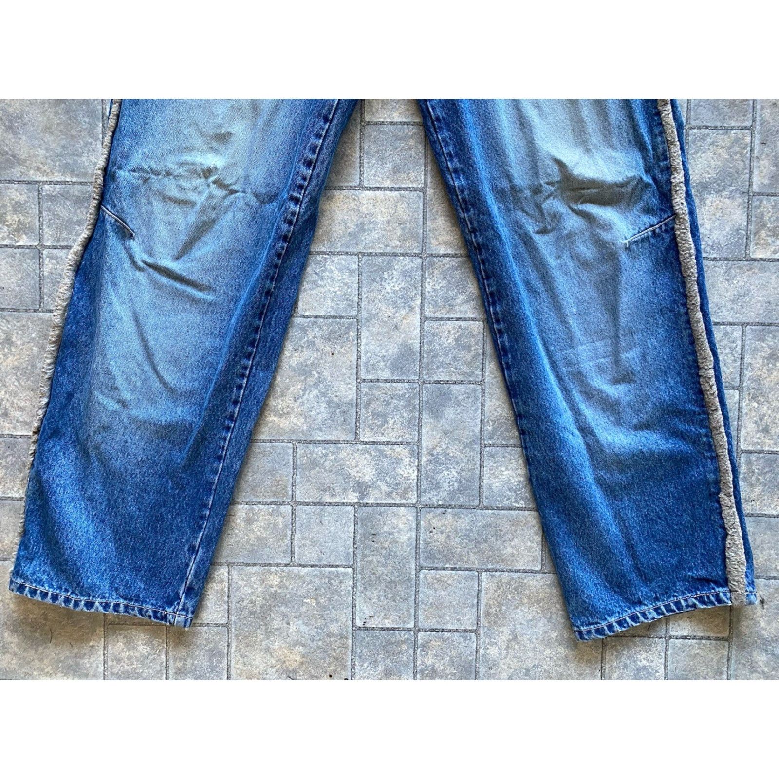 Vintage Davoucci Jeans Men Blue 34x33 Hong Kong Regular Jeans Pants 34 33 Mens Blue Hong Kong Davoucci Jeans Size US 34 / EU 50 - 2 Thumbnail