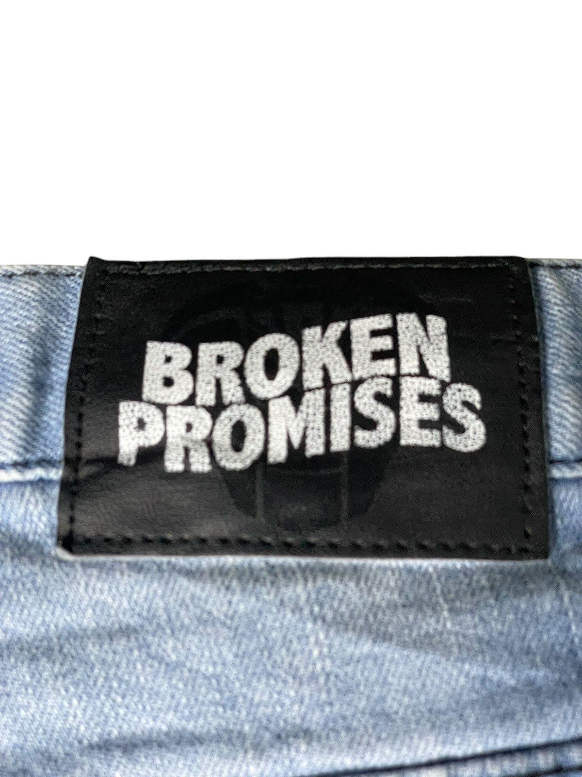Broken Promises Co. Broken Promises Fashion Jeans (53) Size US 30 / EU 46 - 16 Thumbnail