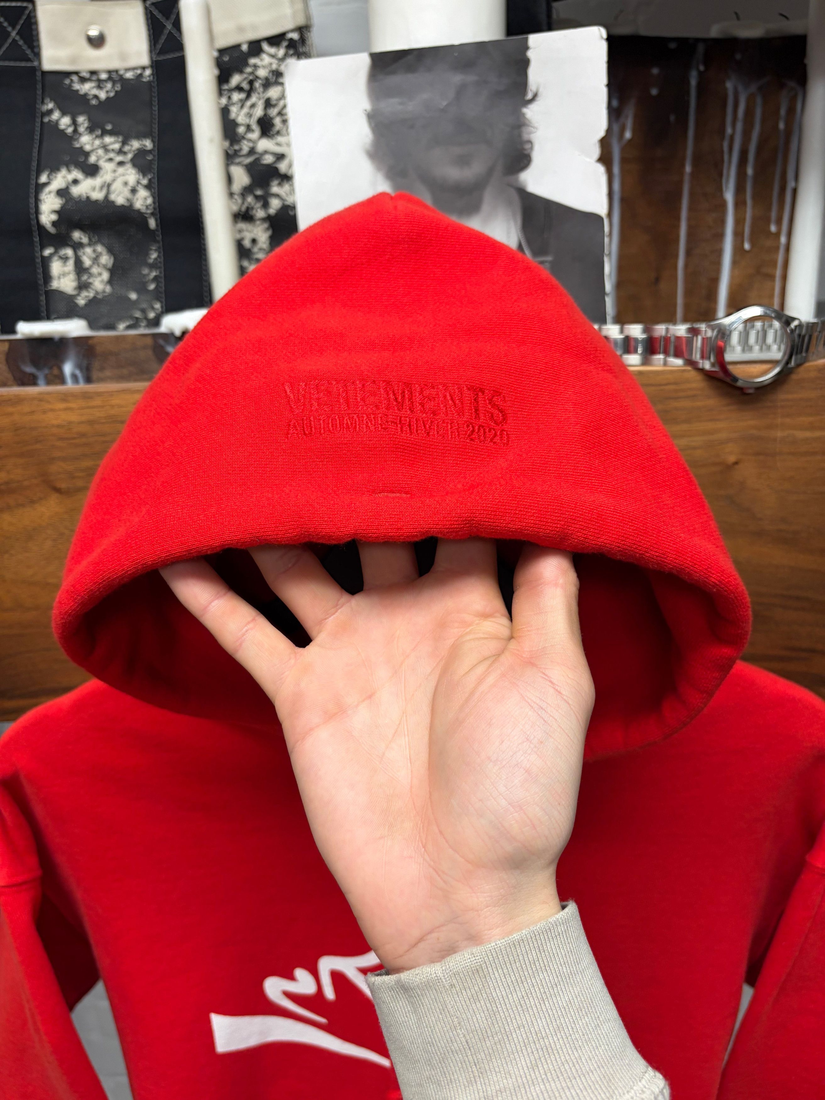 Vetements AW2020 Vetements ‘Coke’ Arabic Logo Red Pullover Hoodie Size US XS / EU 42 / 0 - 3 Thumbnail