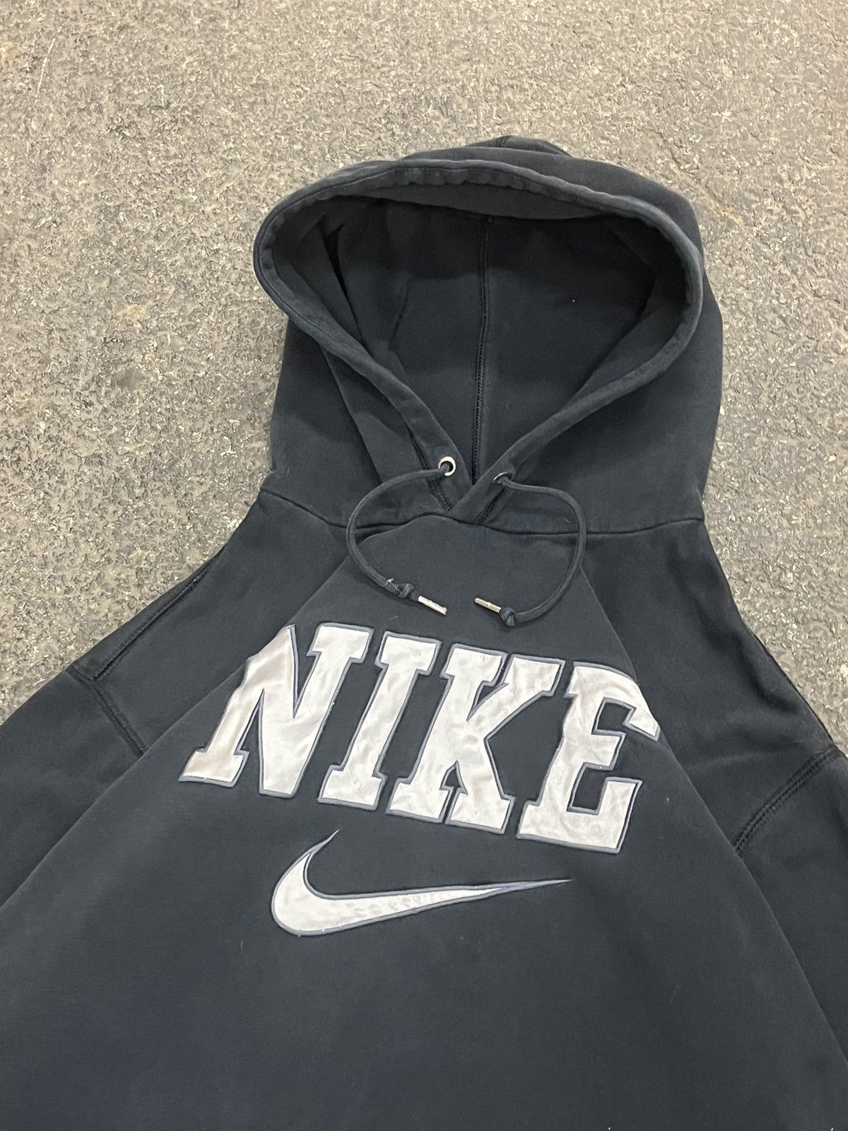 Nike × Vintage Nike center swoosh spell out hoodie streetwear hype rare y2k Size US XXL / EU 58 / 5 - 5 Thumbnail