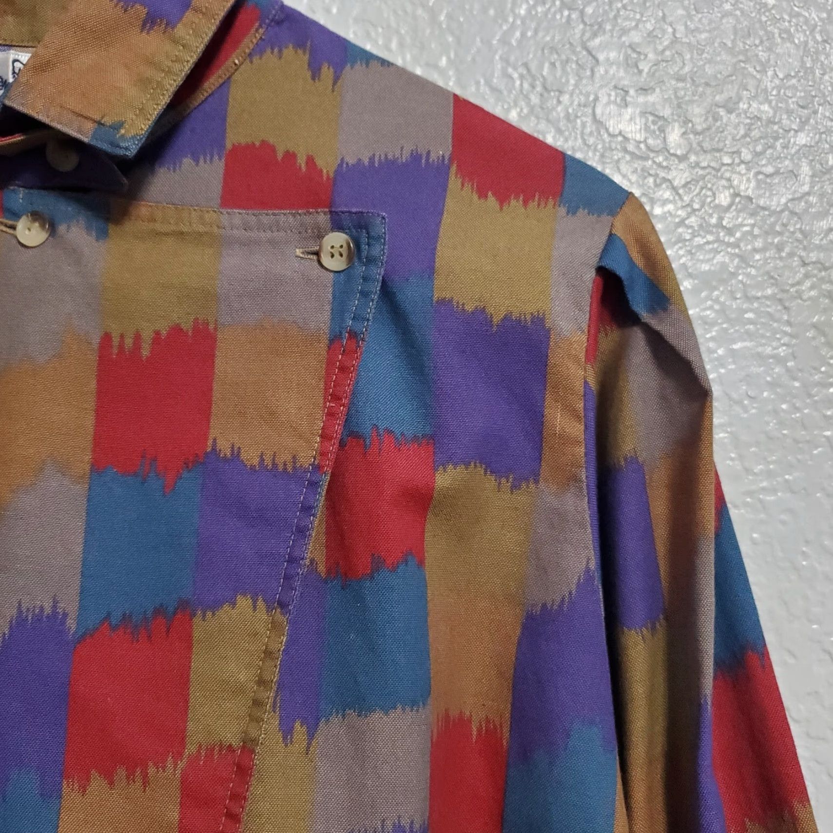 Diane von Furstenberg VINTAGE Diane von Furstenberg Top Womens 10 Geo Print Asymmetric Button Front Shirt FLAW Size L / US 10 / IT 46 - 6 Thumbnail