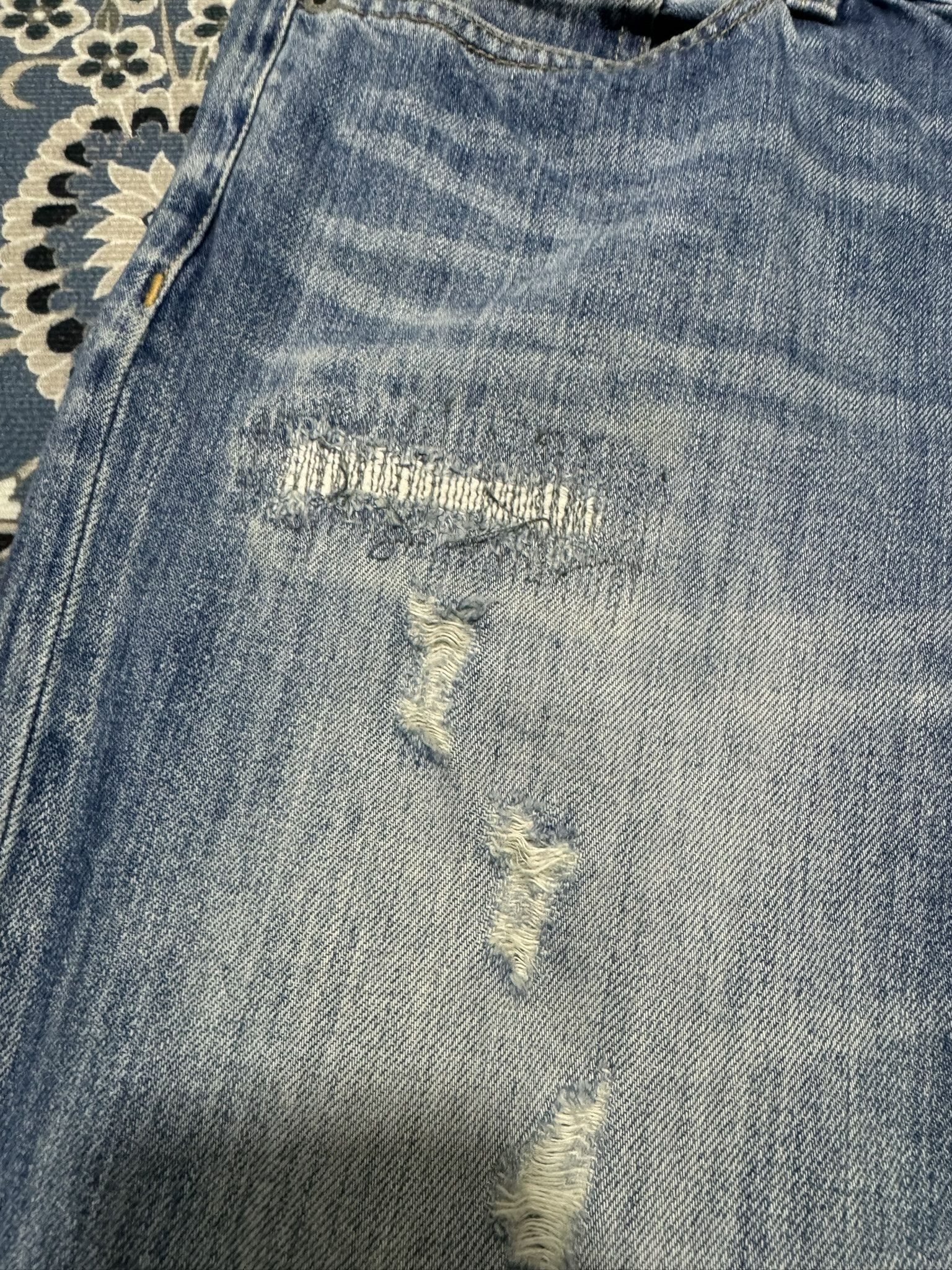 20471120 × Beauty Beast × Boycott Japanese Brand Boycott Distressed Denim Jeans Size US 32 / EU 48 - 4 Thumbnail