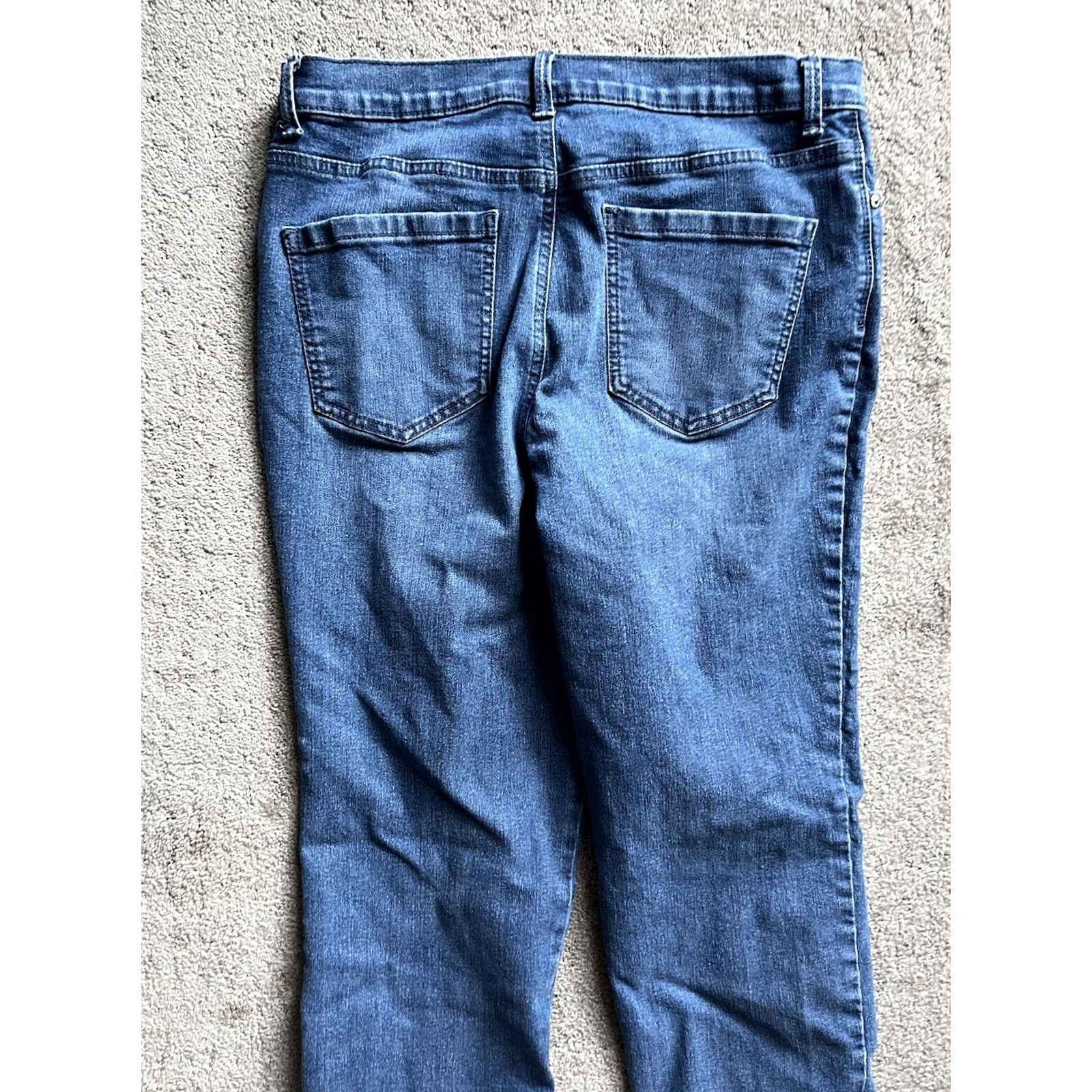 Gloria Vanderbilt Gloria Vanderbilt Amanda Jeans Womens Size 14P Blue Straight Leg Distres Size 36" / US 14 / IT 50 - 4 Thumbnail