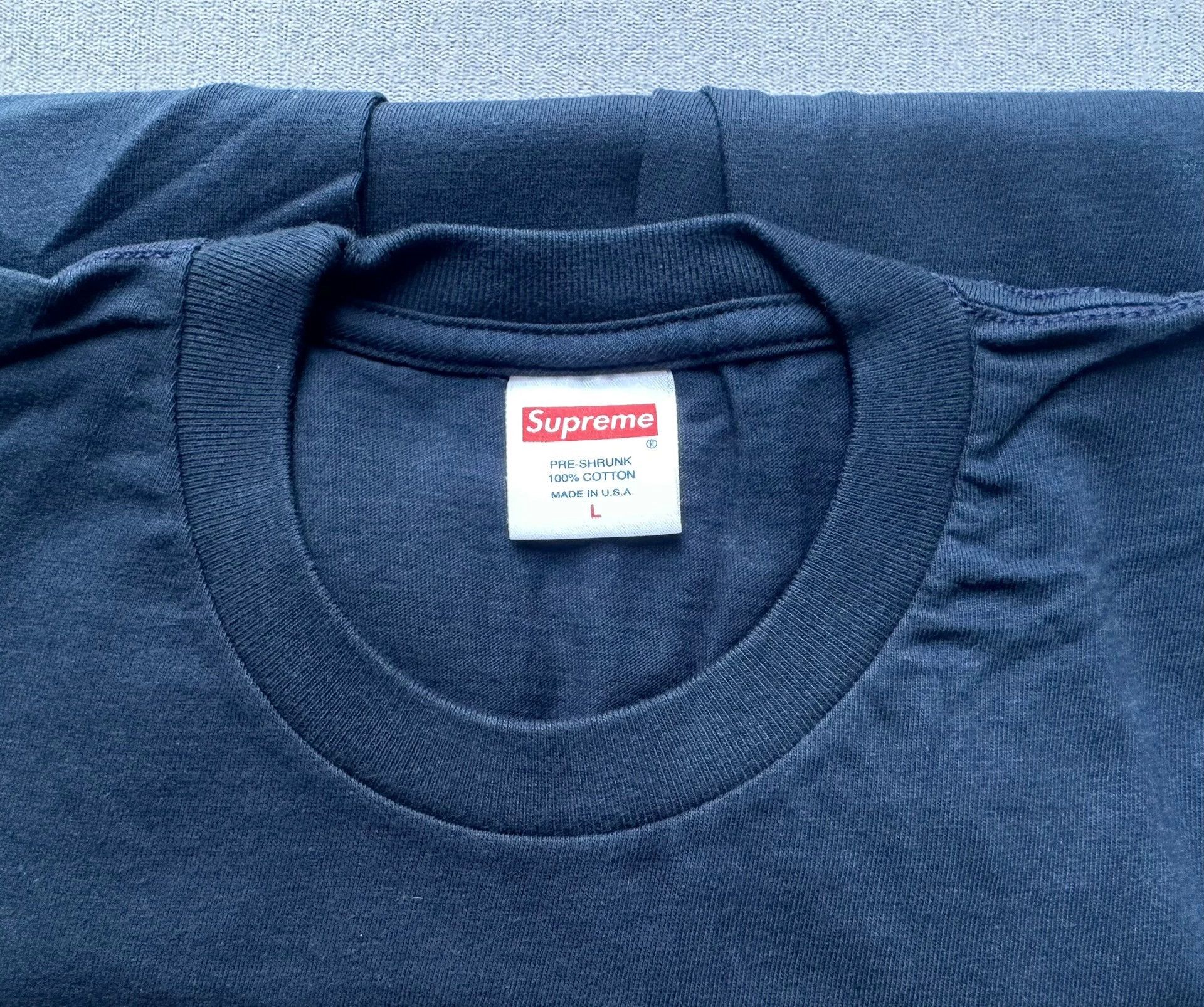 Supreme Supreme Neil Young Photo Tee Dark Blue L SS NWT Size US L / EU 52-54 / 3 - 2 Thumbnail
