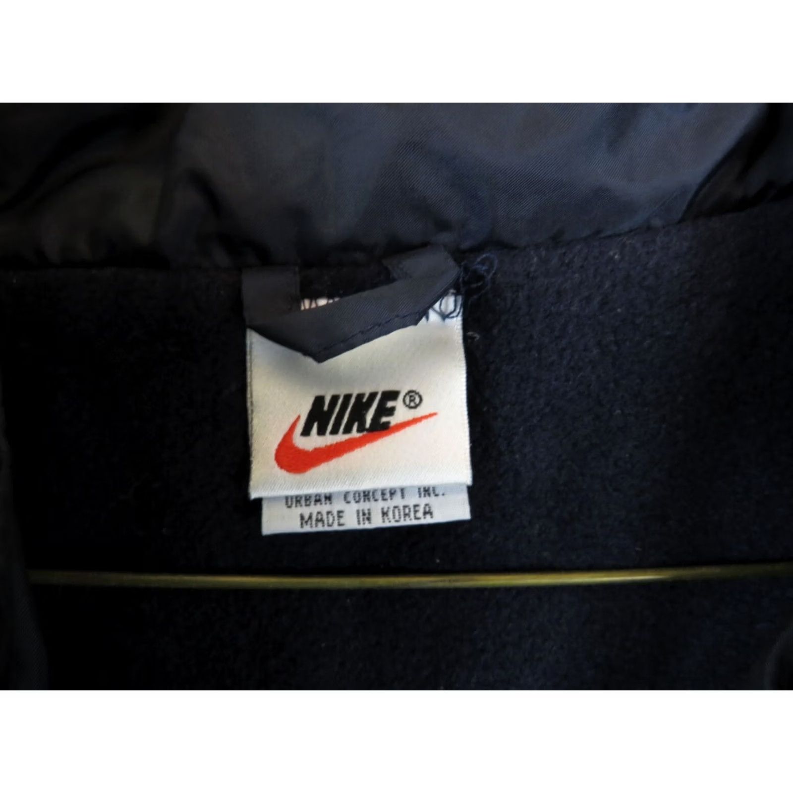 Nike VTG 1990s Nike Swoosh Black Nylon Coat Jacket Men L Size US L / EU 52-54 / 3 - 5 Thumbnail