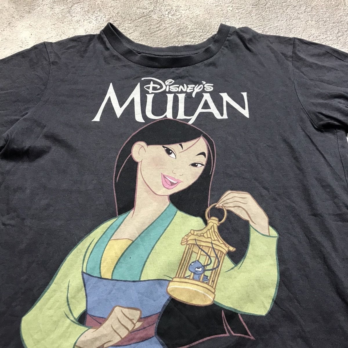 Vintage Vintage Disney Mulan Y2K Graphic Tee Streetwear Slim Baggy M Size US M / EU 48-50 / 2 - 3 Thumbnail