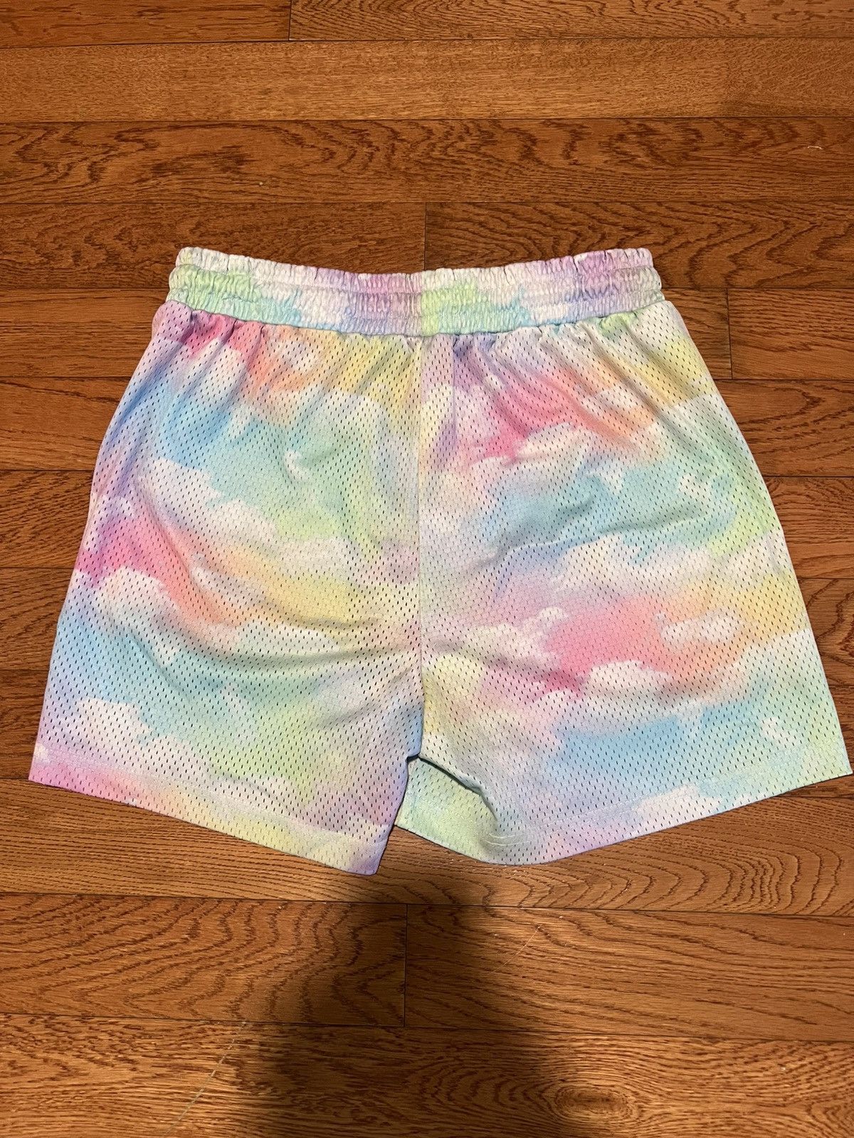 Shmeel Shmeel NYC cloud shorts Size US 32 / EU 48 - 2 Thumbnail