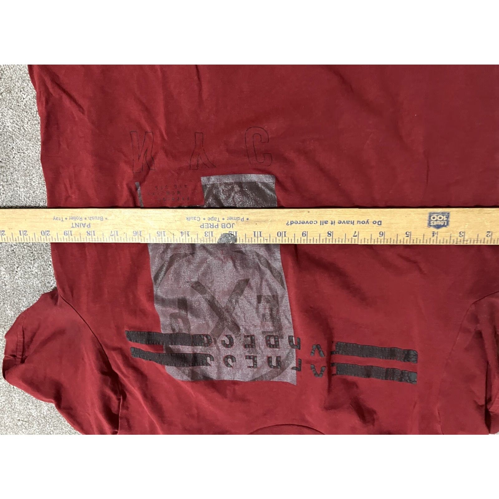 Express Express Shirt Men M Red Logo Graphic T-Shirt, Express Outlet, Short Sleeve, V-Neck, 100% Cotton, Slim Fit, Regular Size, Size M, Men’s Crew Neck Shirt Size US M / EU 48-50 / 2 - 4 Thumbnail