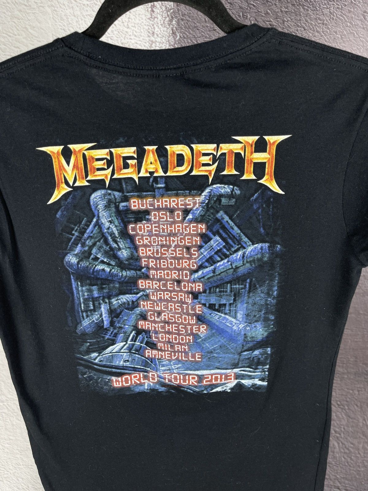 Band Tees Gildan vintage Megadeath World tour 2013 band tee shirt Size L / US 10 / IT 46 - 6 Thumbnail