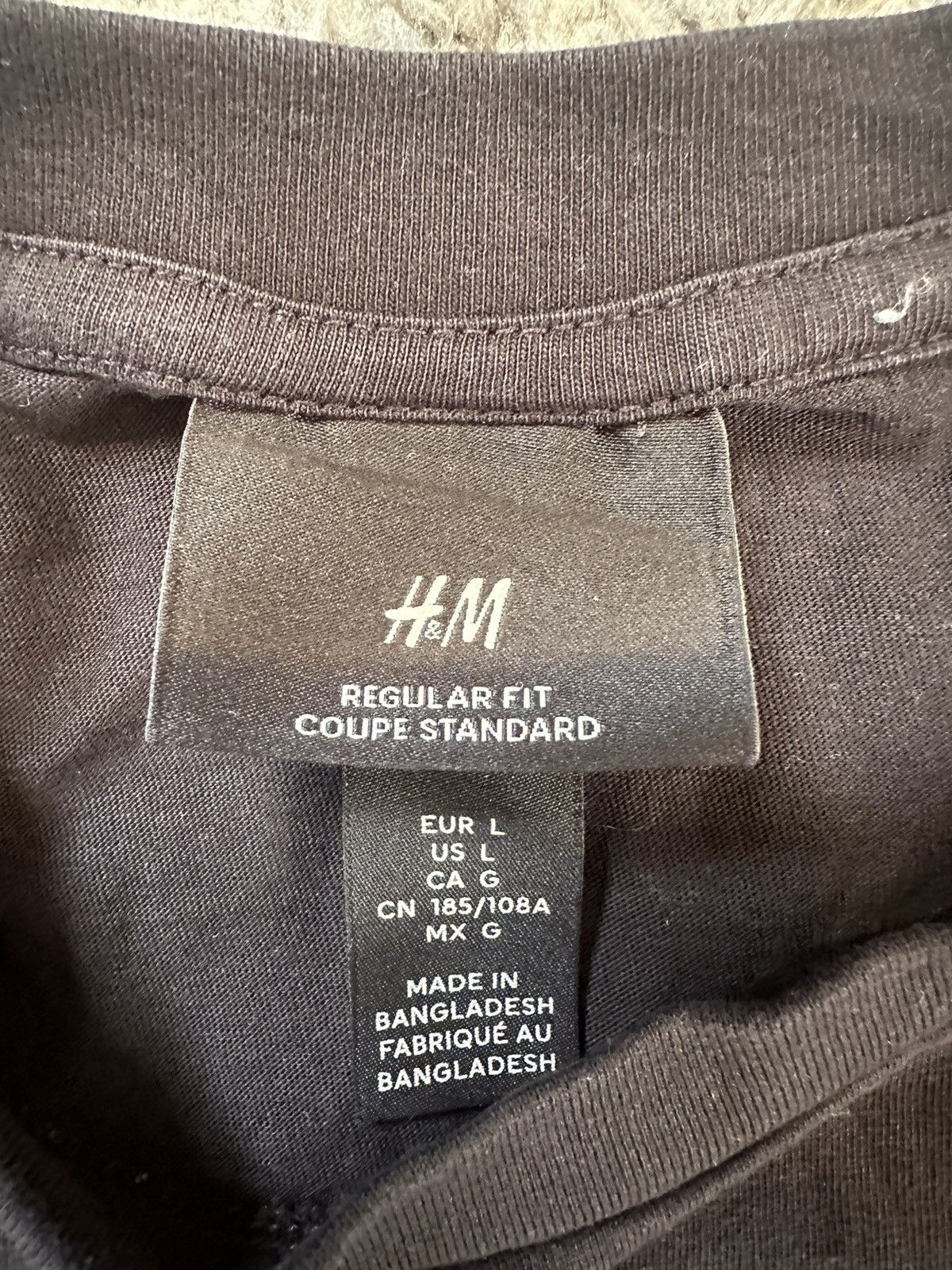 H&M ‘I am Still Waiting’ graphic tee Size US L / EU 52-54 / 3 - 4 Thumbnail