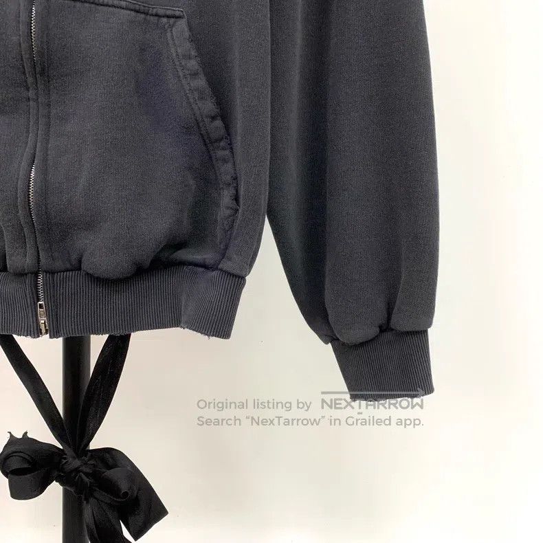 Balenciaga Balenciaga Solid color hooded zip-up long-sleeve sweatshir Size S / US 4 / IT 40 - 6 Thumbnail