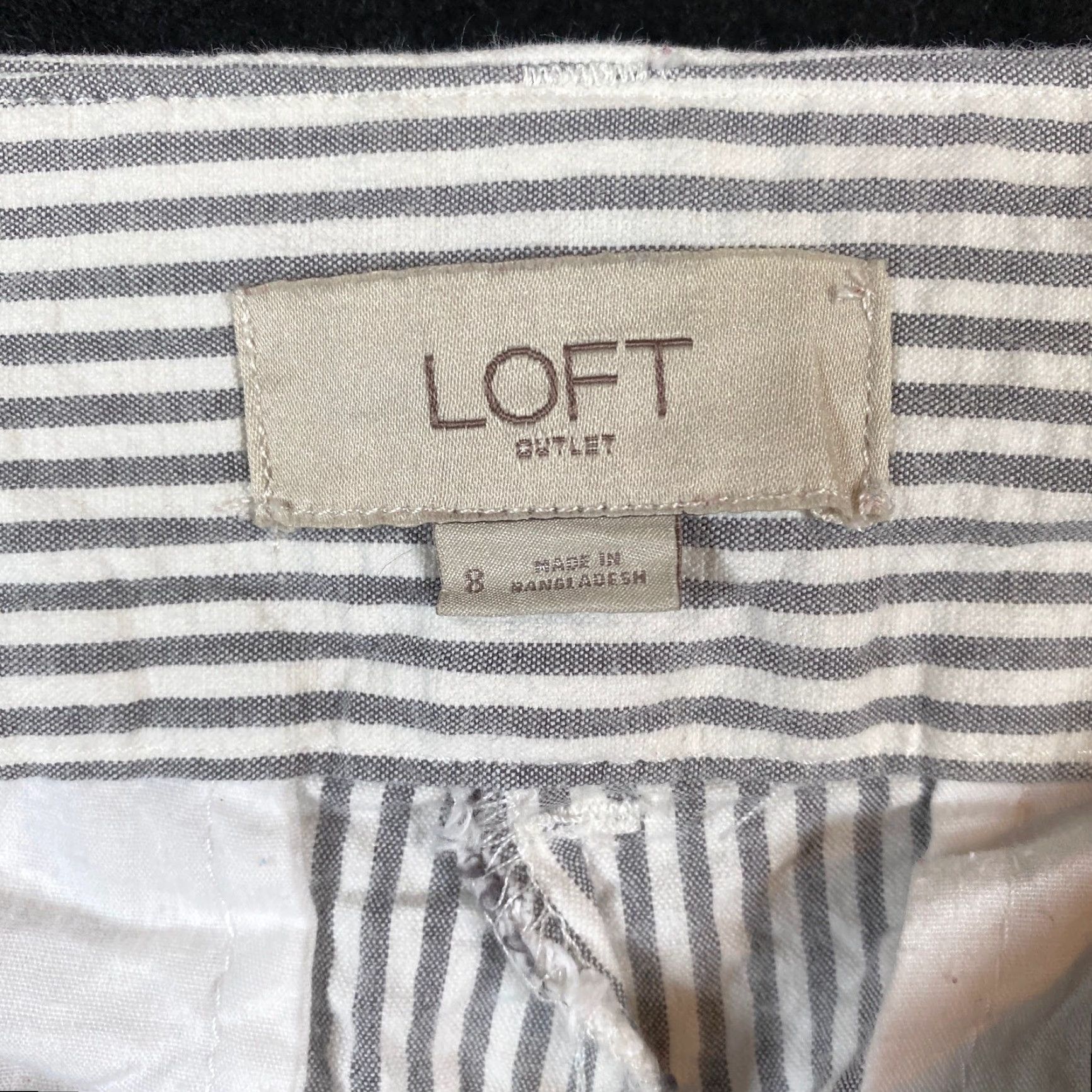 Loft LOFT Womens Pants White Gray Striped Seersucker Cropped Ankle Cotton Blend 8 Size 24" / US 00 / IT 34 - 4 Thumbnail