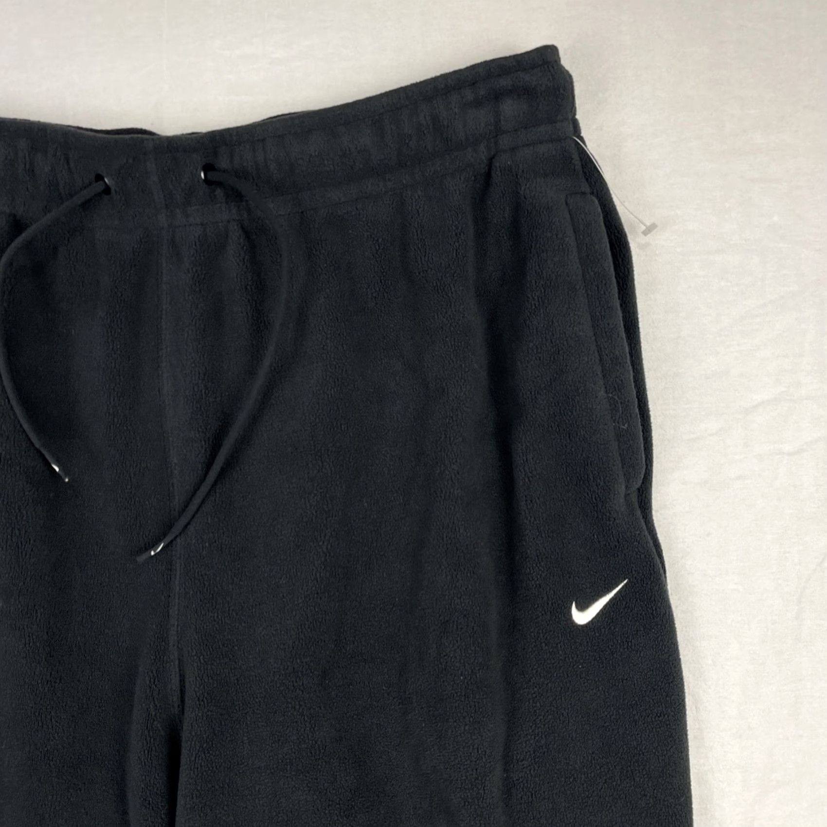 Nike Nike Sweatpants Womens Large Black Therma FIT FB5578-010 Loose Fit Fleece Pants Size 36" / US 14 / IT 50 - 5 Thumbnail