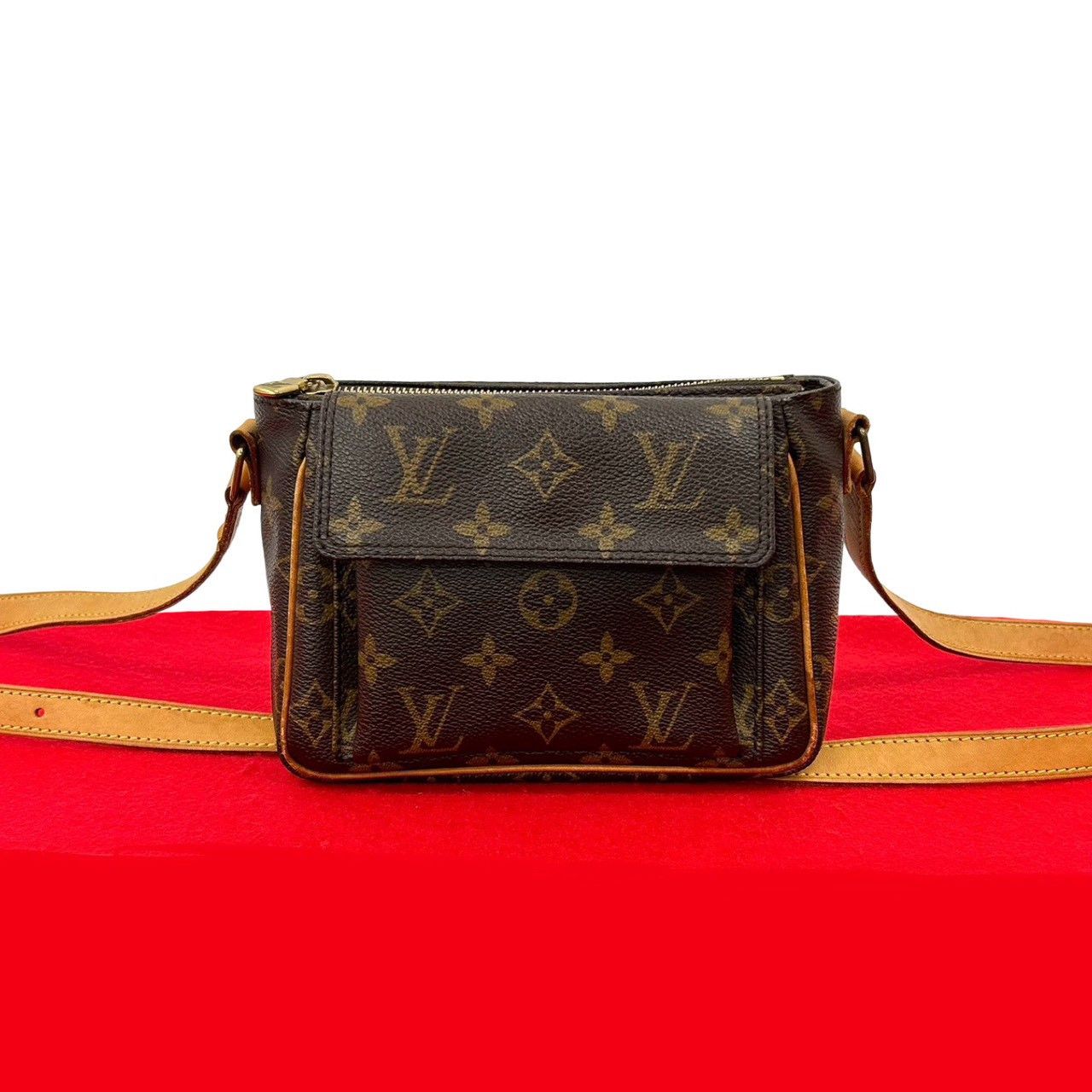 Louis Vuitton Louis Vuitton Louis Vuitton Viva Cite Monogram Leather Shoulder Bag Canvas Shoulder Bag DUTY FREE for USA Size ONE SIZE - 1 Thumbnail