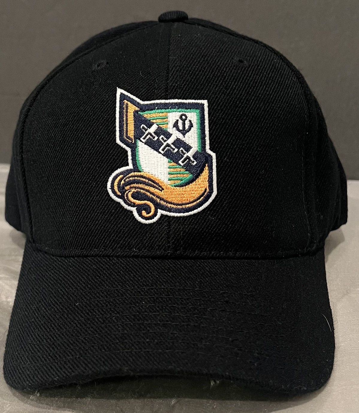 NFL × Vintage Vintage Amsterdam Admirals NFL x Reebok Hat Size ONE SIZE - 1 Thumbnail