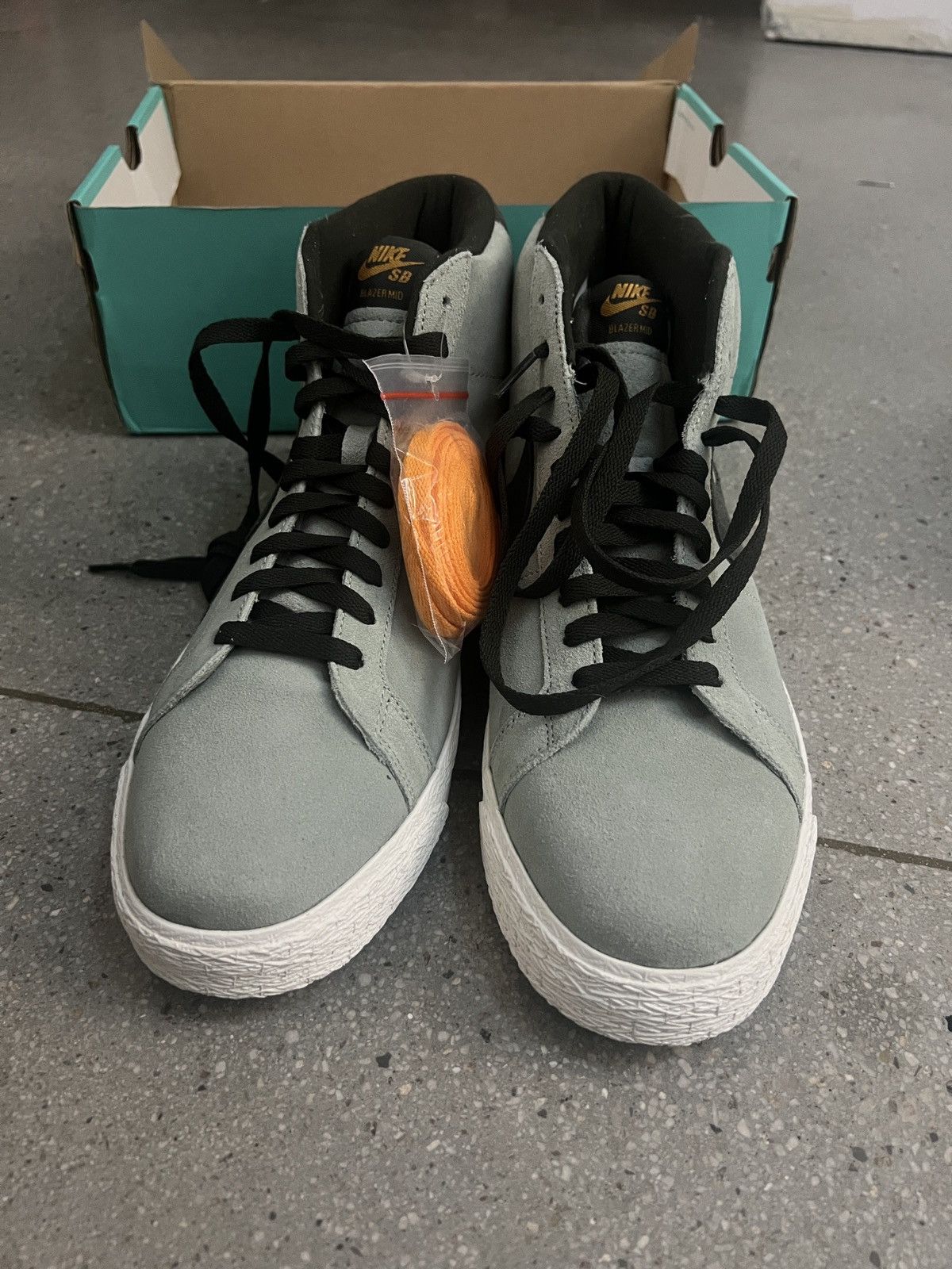 Nike × Nike SB Nike SB Zoom Blazer Mid – Jade / Sequoia – Size 12 Size US 12 / EU 45 - 2 Thumbnail