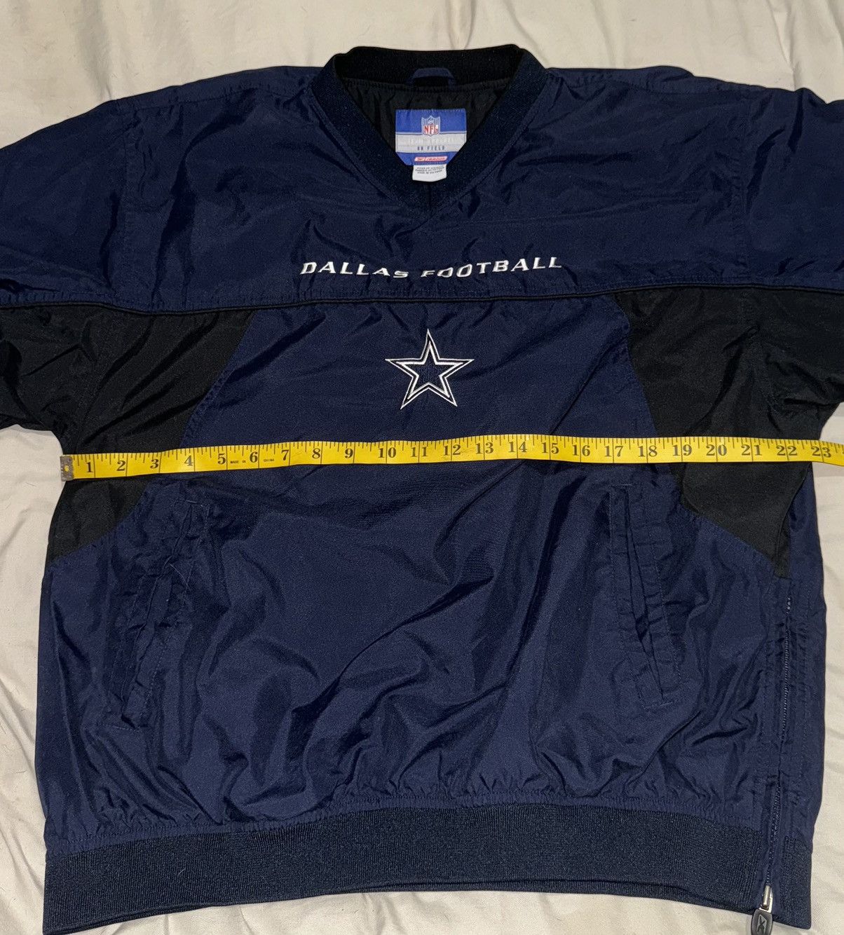 Reebok × Vintage Vintage Reebok On Field NFL Football Dallas Cowboys Pullover Size US L / EU 52-54 / 3 - 4 Thumbnail