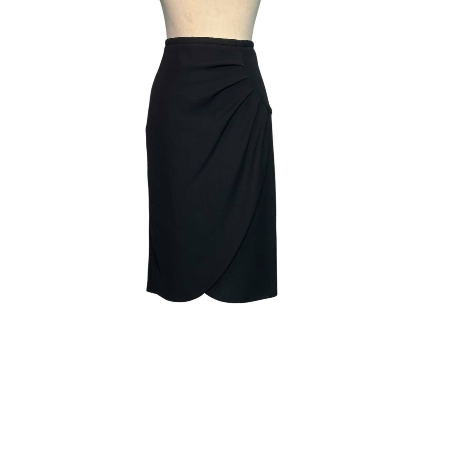 Armani Collezioni Armani Colezzioni black side ruched tulip skirt size 2 Size 28" / US 6 / IT 42 - 12 Thumbnail