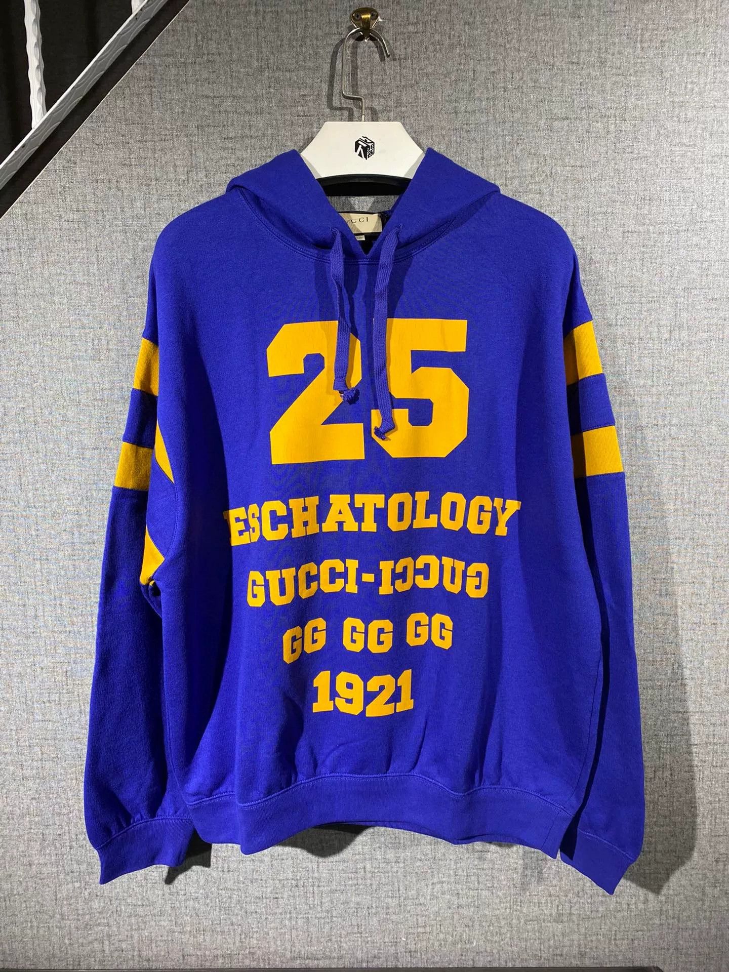 Gucci gucci men's hooded sweatshirt blue and yellow Size US M / EU 48-50 / 2 - 1 Thumbnail