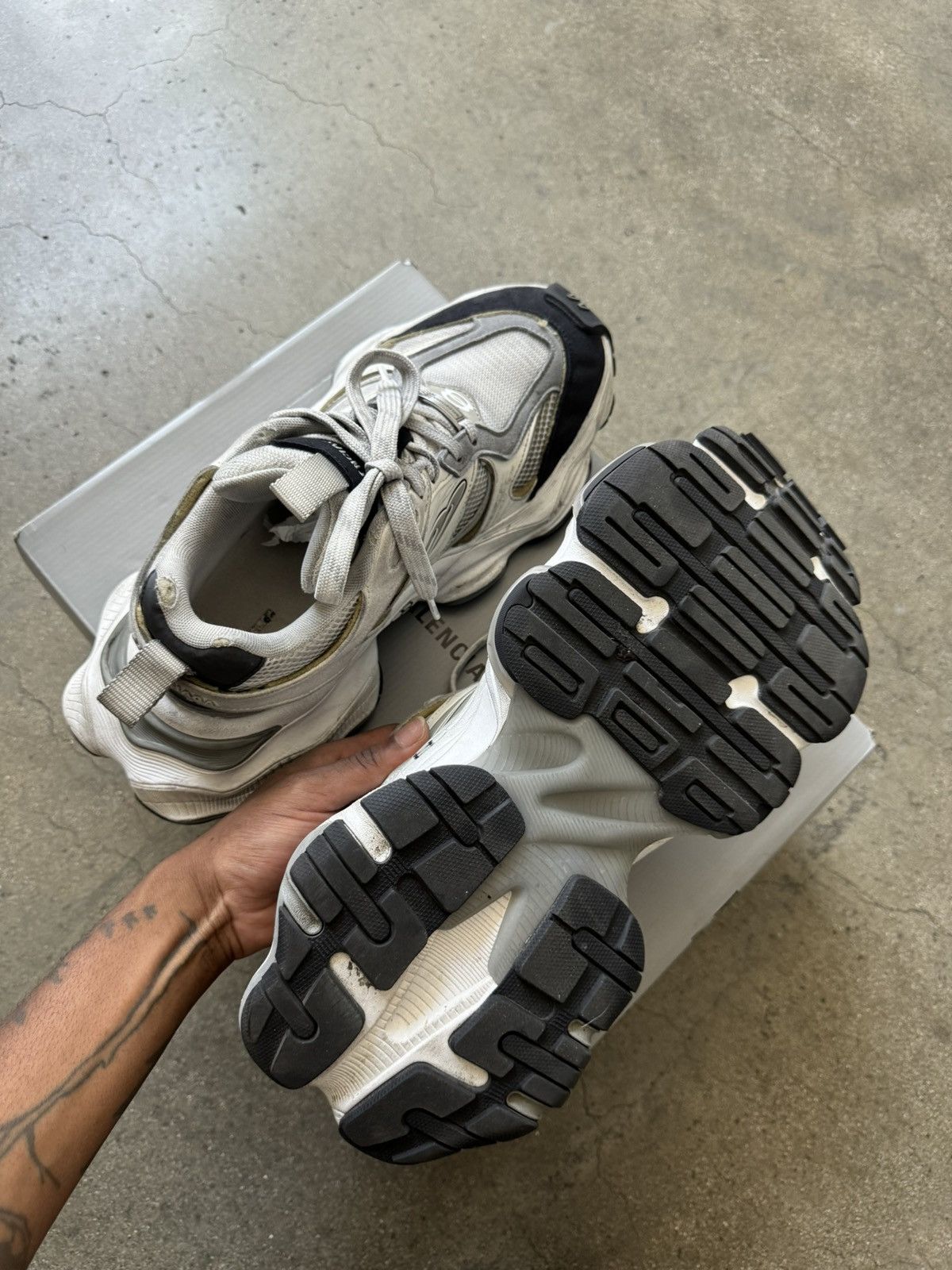 Balenciaga Balenciaga Cargo Sneaker Size US 11 / EU 44 - 10 Thumbnail