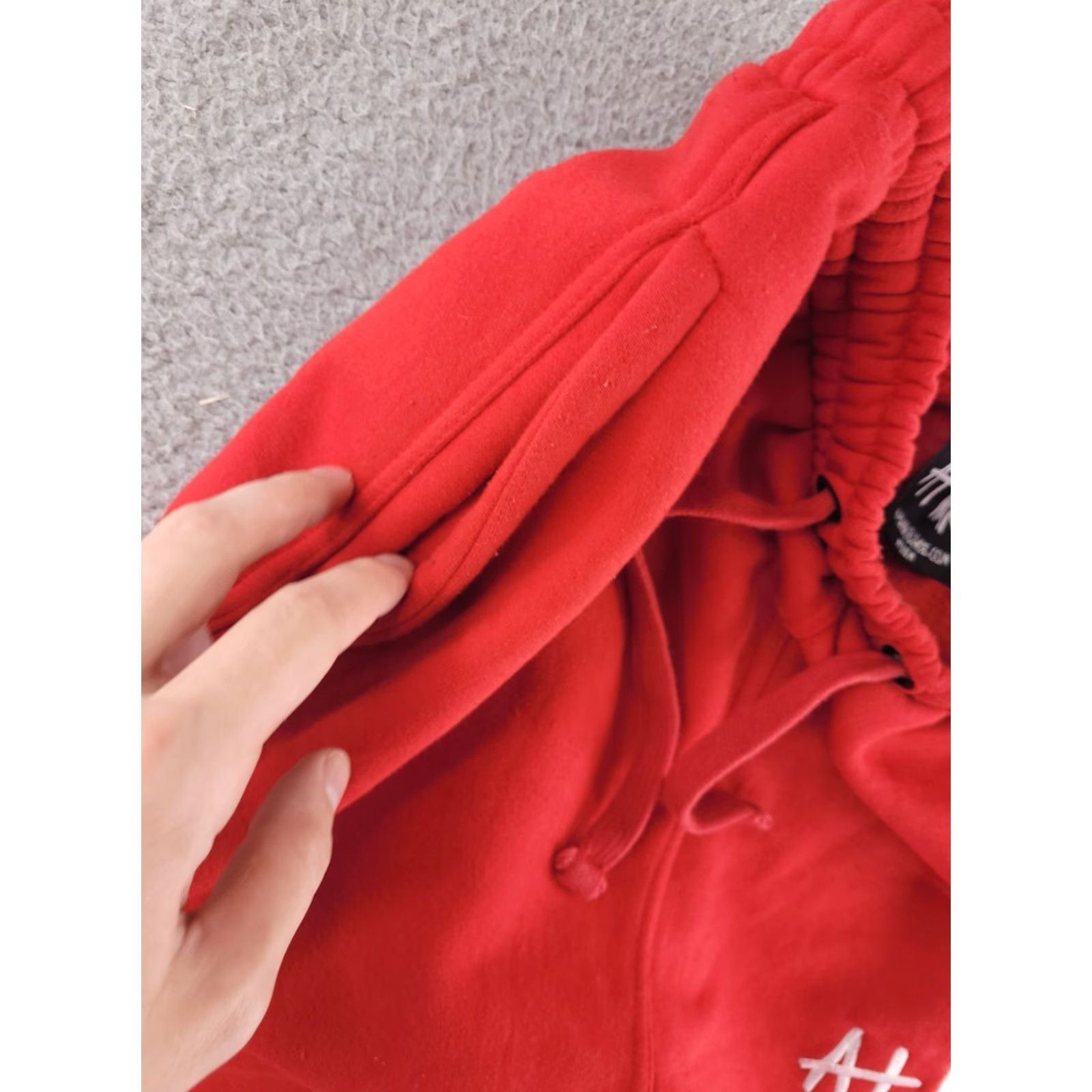 Vintage At War Worldwide Sweatpants Mens Medium Cuffed Joggers Red Streetwear Red Size US 31 - 6 Thumbnail