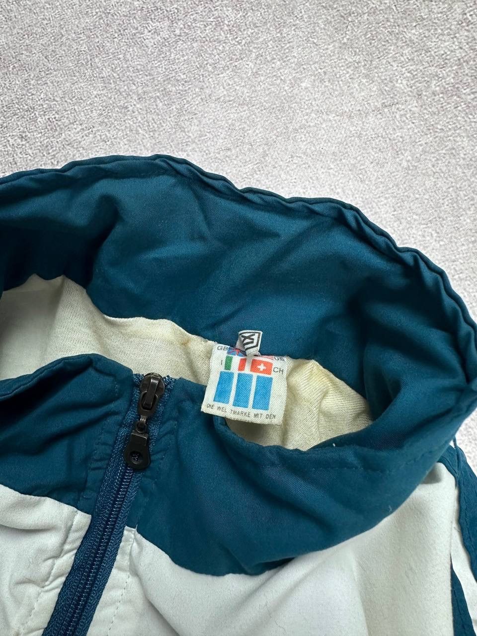 Adidas Vintage 80's Adidas Nylon Chicago Basketball Y2K Tracksuit Size US XL / EU 56 / 4 - 8 Thumbnail