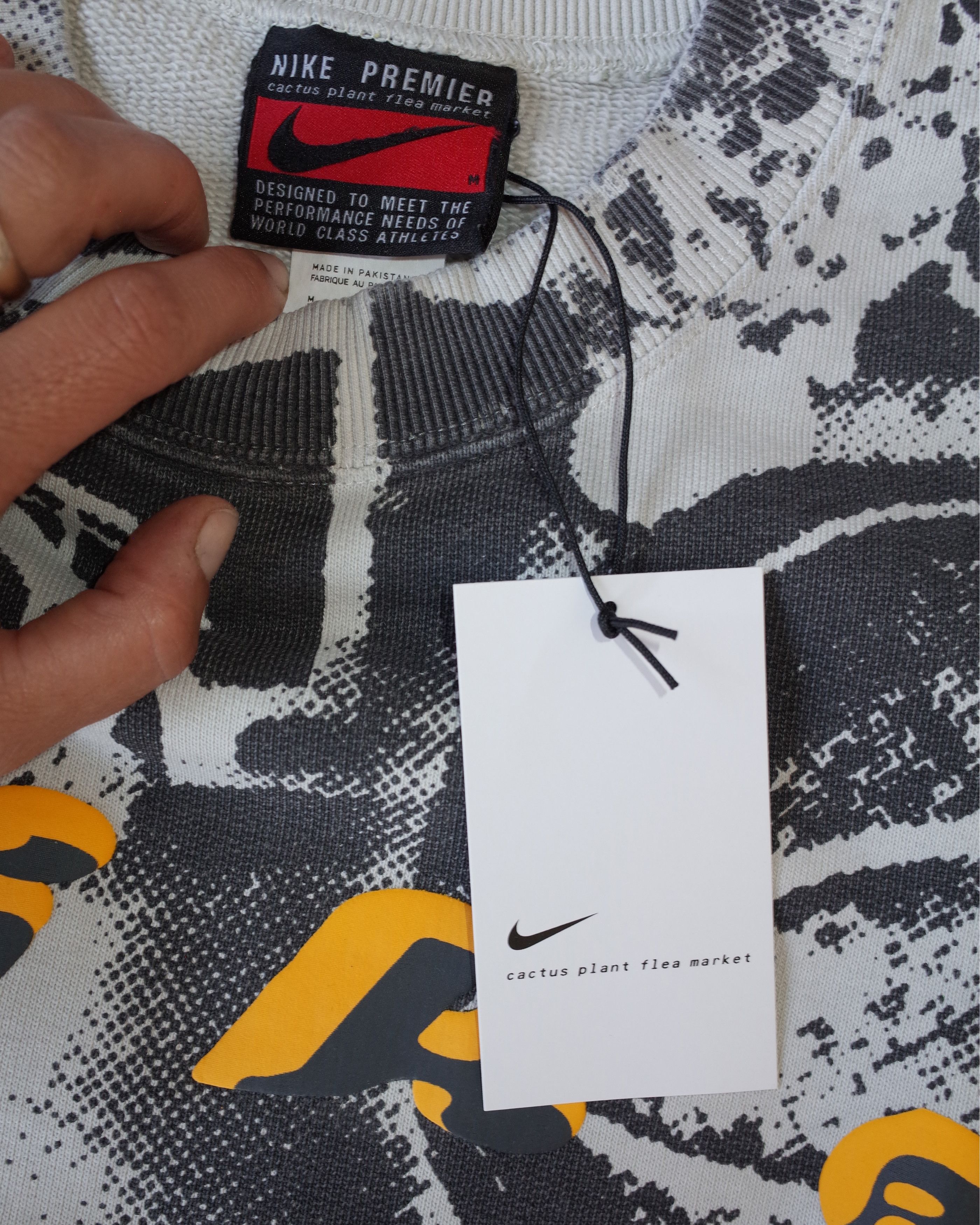 Cactus Plant Flea Market × Nike Nike x Cactus Plant Flea Market Crew Neck Size US M / EU 48-50 / 2 - 4 Thumbnail