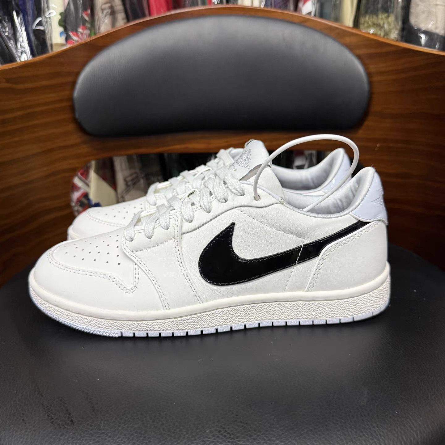 Jordan Brand Air Jordan 1 Low Sneakers K15 Size US 8 / IT 38 - 6 Thumbnail