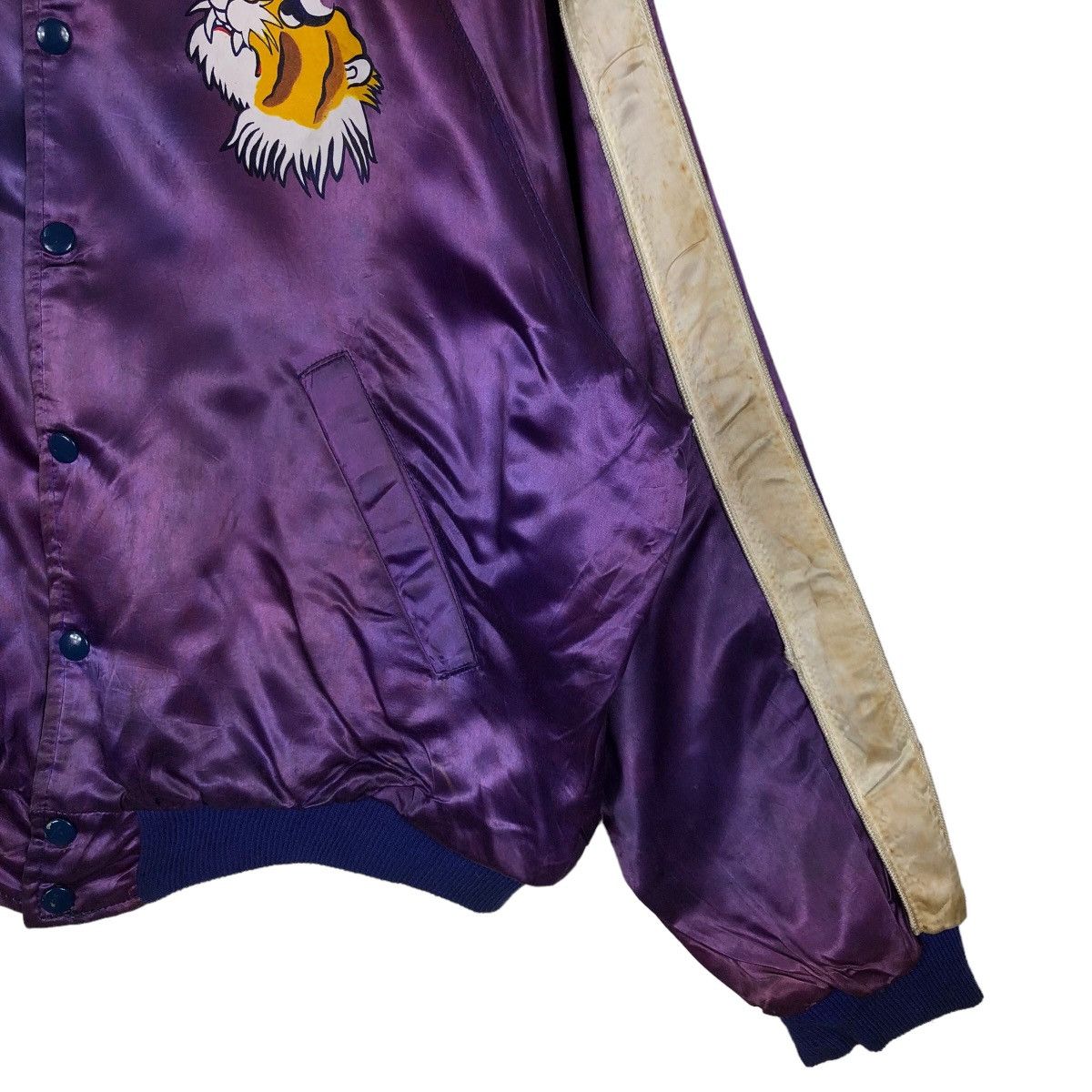 Japanese Brand 🔥90’s Rockbull Sukajan Jacket Satin Big Logo Made in USA Size US L / EU 52-54 / 3 - 4 Thumbnail