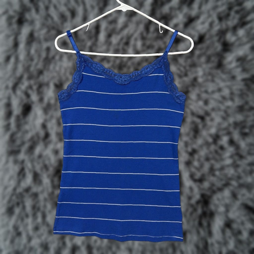 Faded Glory Faded Glory Camisole Tank L Blue White Stripe Lace Stretch Layering Y2K Size ONE SIZE - 1 Thumbnail