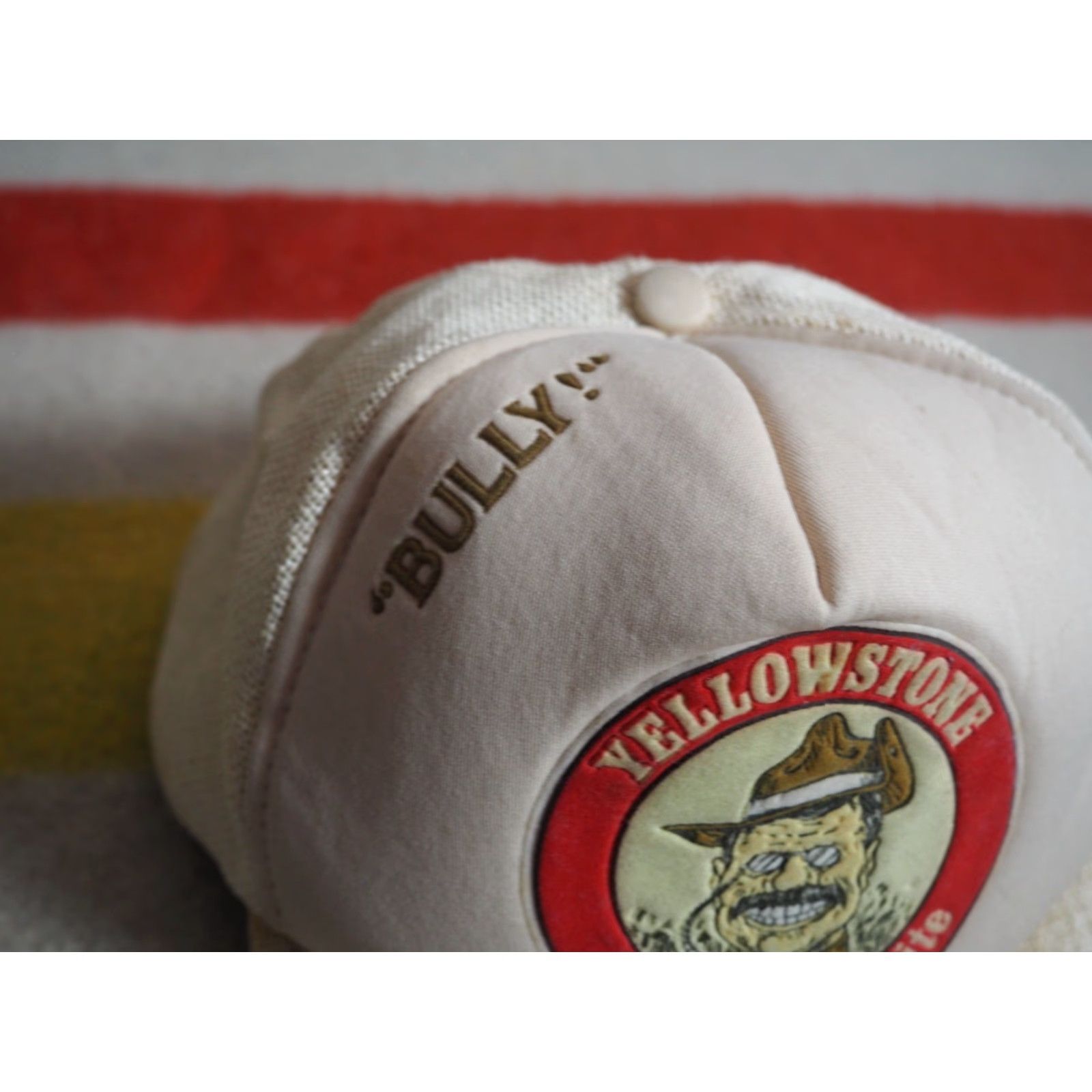Vintage VINTAGE 80s 90s Yellowstone National Park Teddy Roosevelt Tan Snapback Trucker Hat Boys Mens Adjustable Beige Polyester Hat 90s 80s Theme Size US M / EU 48-50 / 2 - 4 Thumbnail