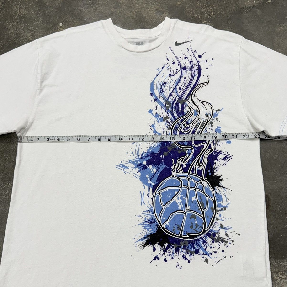 Nike Y2K Nike Basketball Graphic Tee Streetwear Flame Size US XL / EU 56 / 4 - 6 Thumbnail