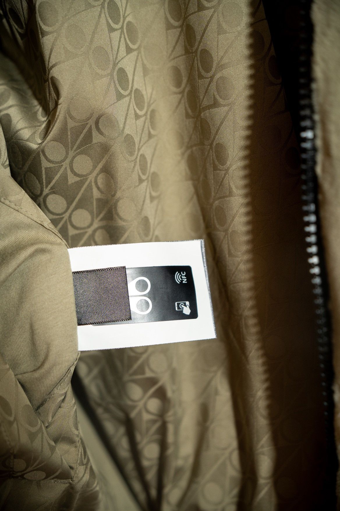 Moose Knuckles Moose Knuckles Hooded Reversible Bomber Jacket Size US M / EU 48-50 / 2 - 11 Thumbnail